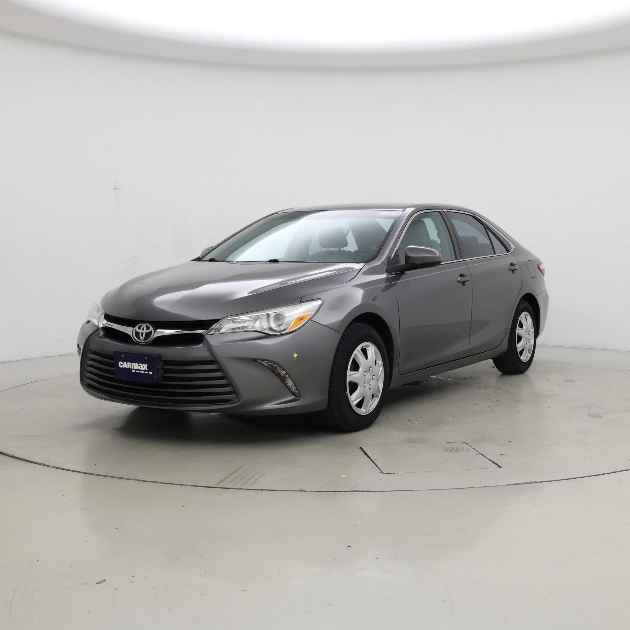 Thumbnail: 2016 Toyota Camry - 4
