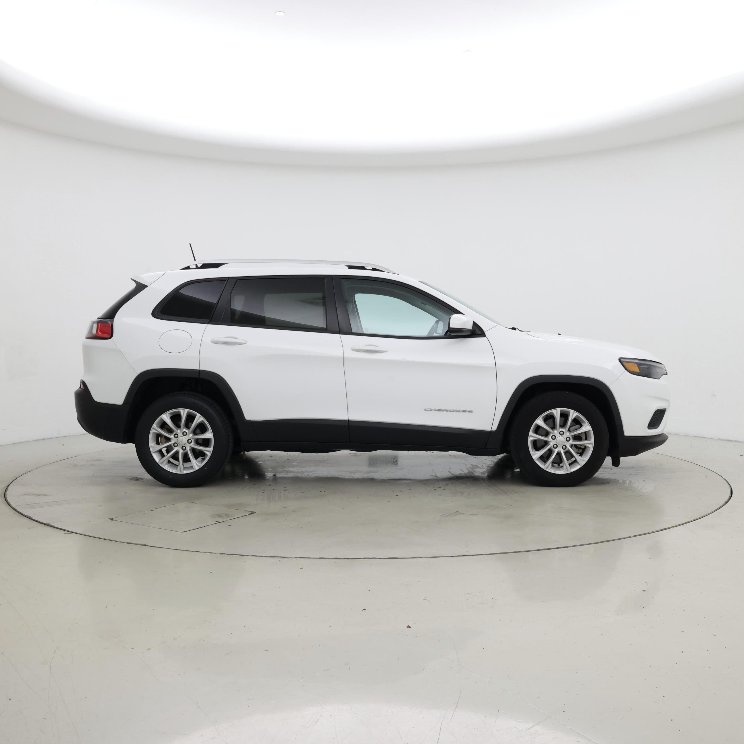 Thumbnail: 2021 Jeep Cherokee - 7