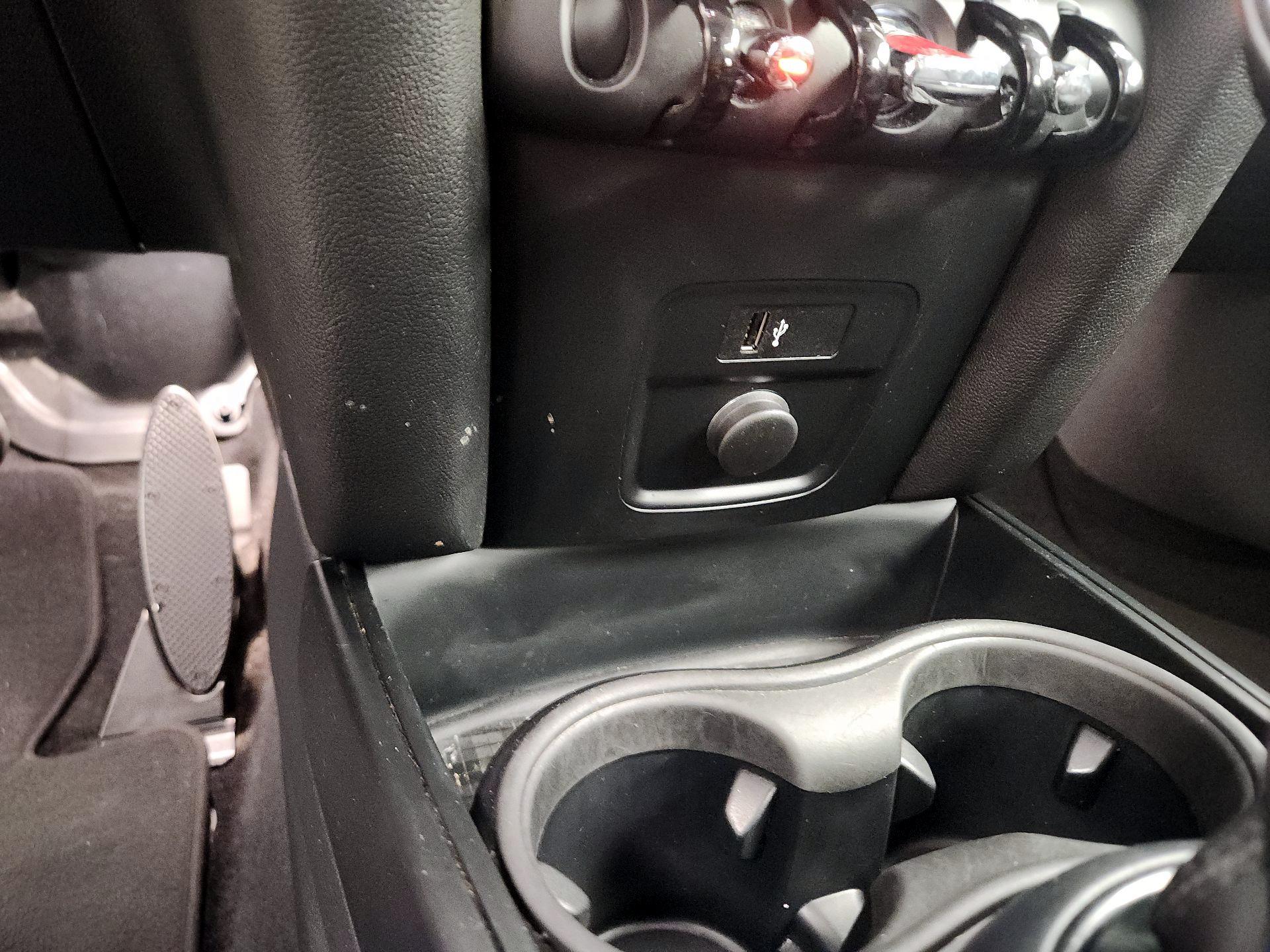 Thumbnail: 2019 MINI Cooper Countryman - 18