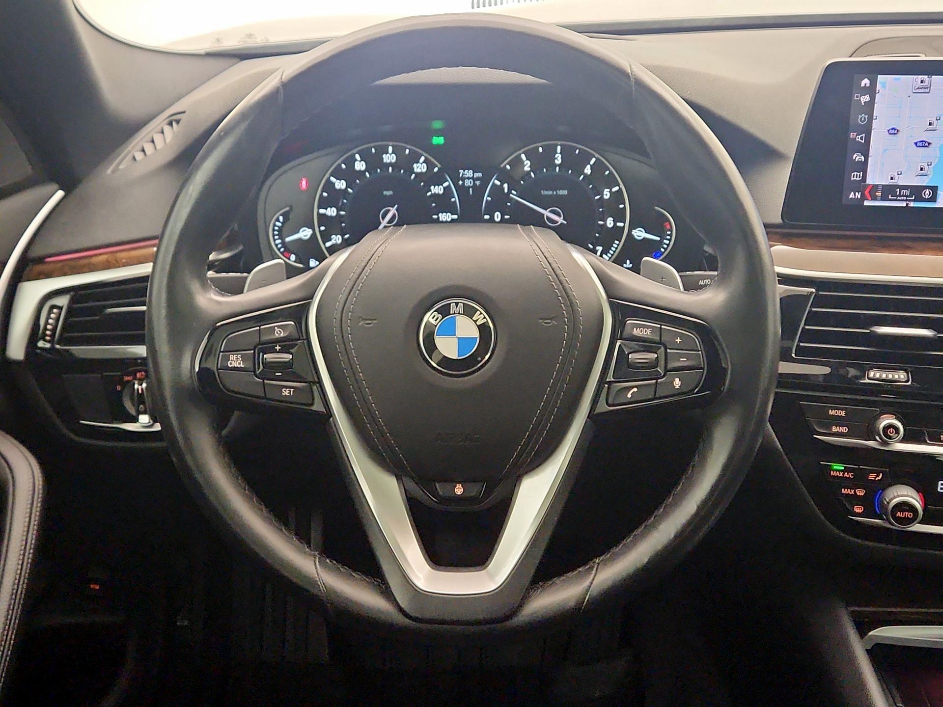 Thumbnail: 2019 BMW 5 Series - 10