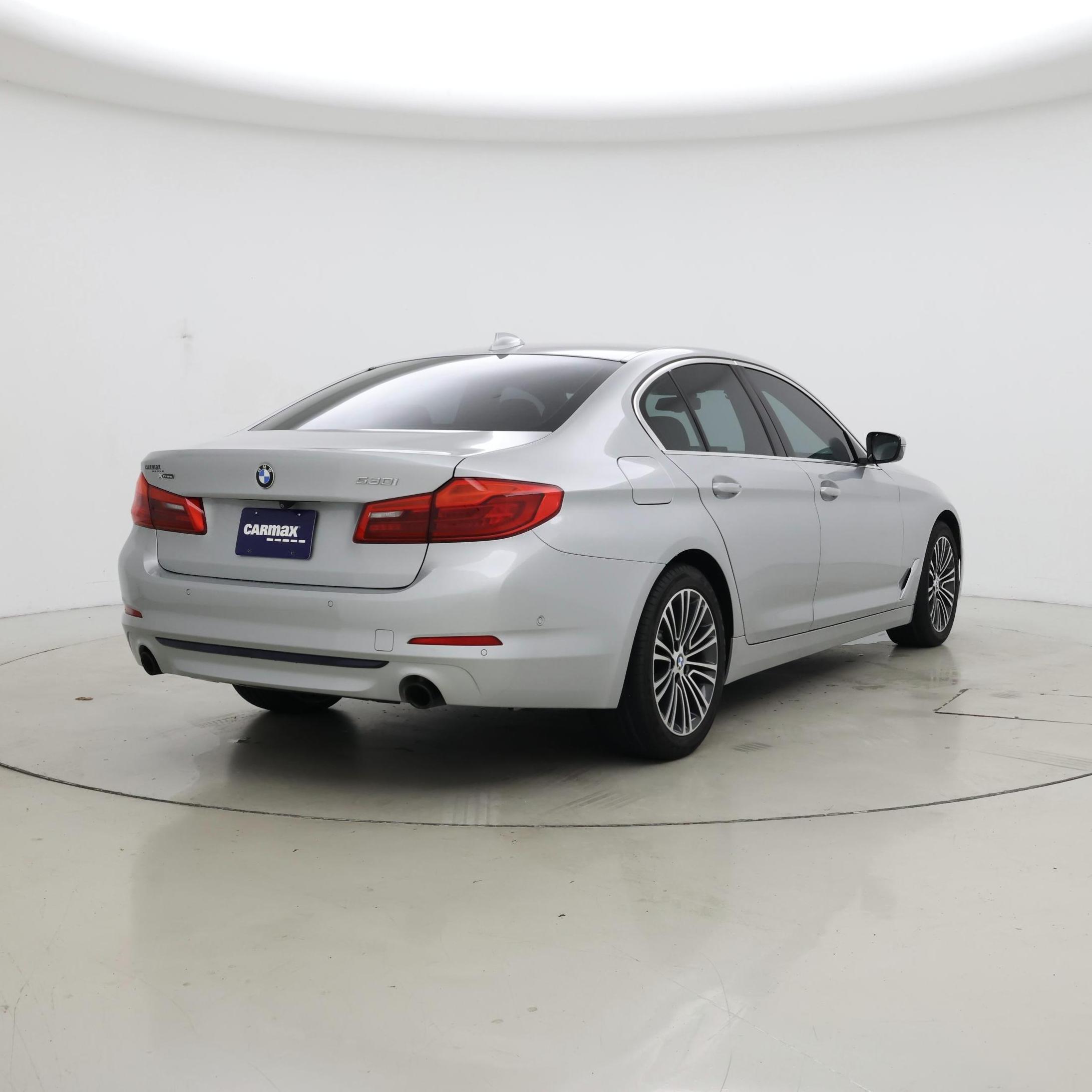 Thumbnail: 2019 BMW 5 Series - 8
