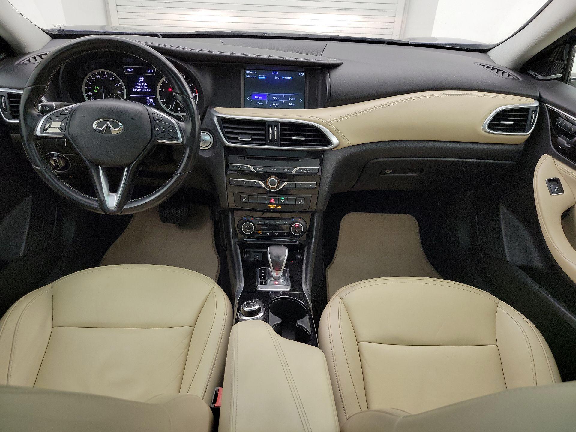 Thumbnail: 2018 INFINITI QX30 - 9