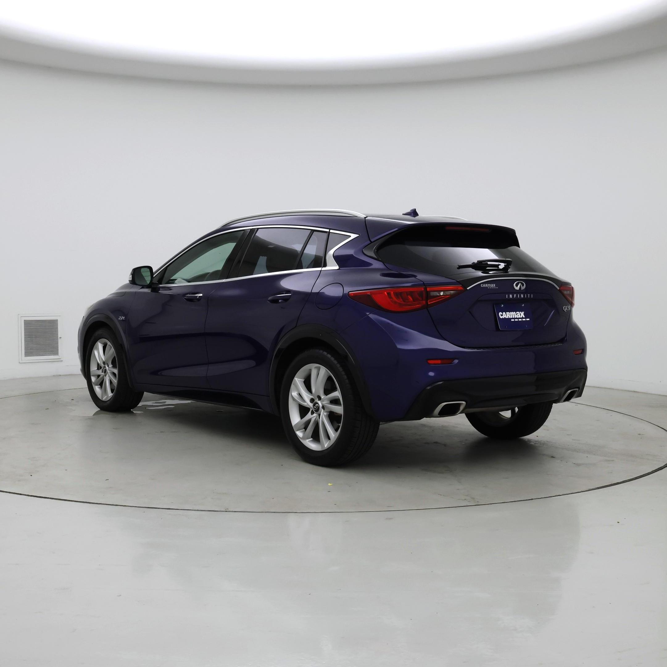 Thumbnail: 2018 INFINITI QX30 - 2