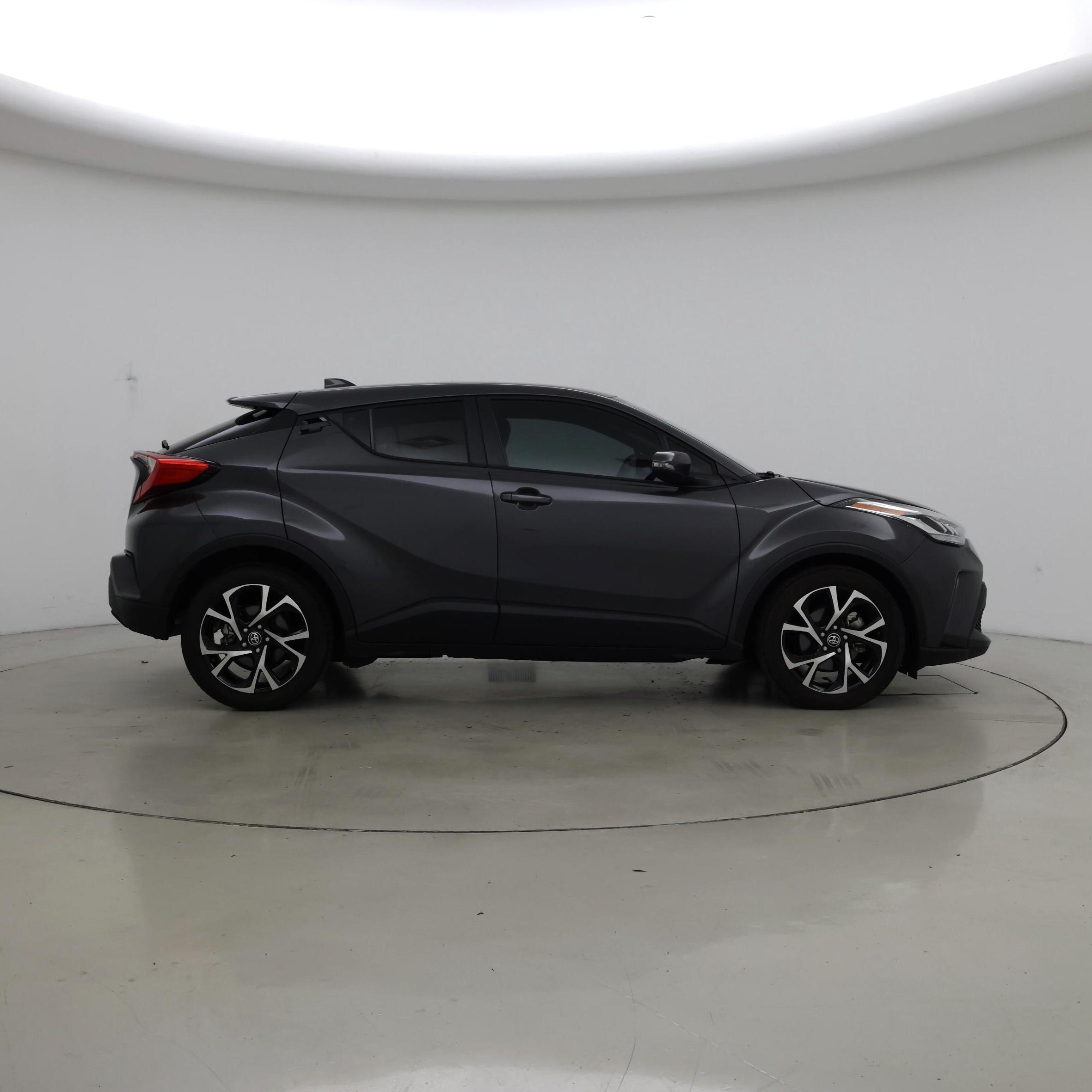 Thumbnail: 2022 Toyota C-HR - 7