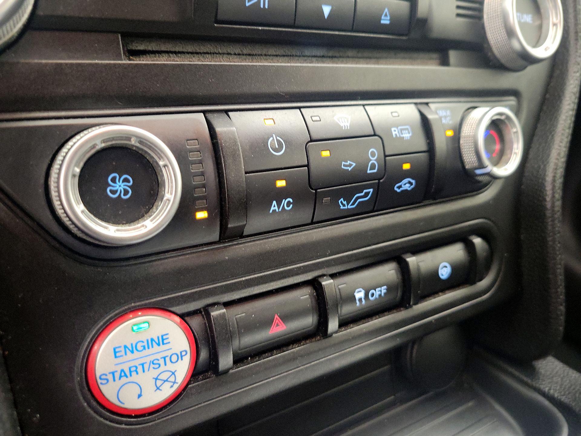 Thumbnail: 2015 Ford Mustang - 16