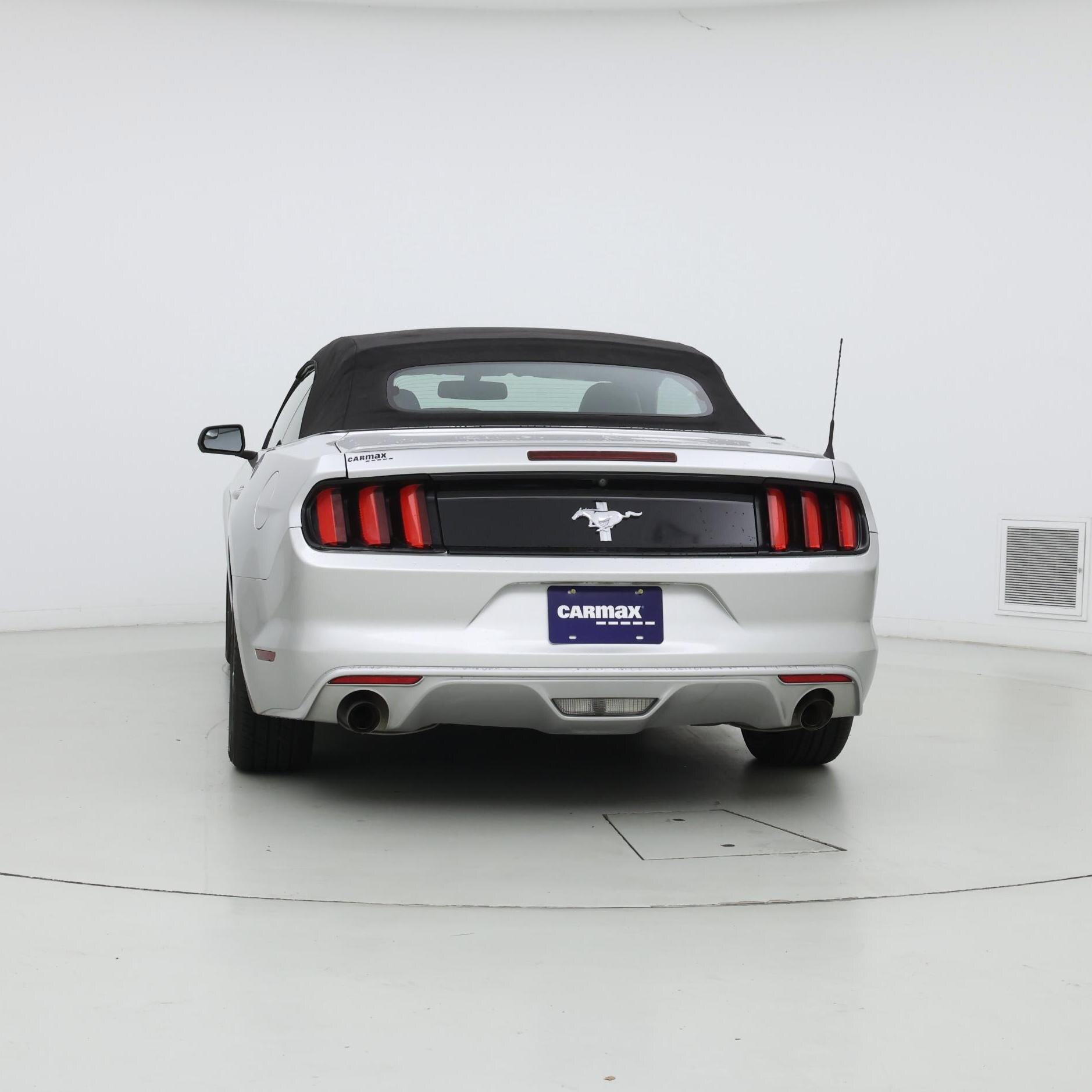 Thumbnail: 2015 Ford Mustang - 6
