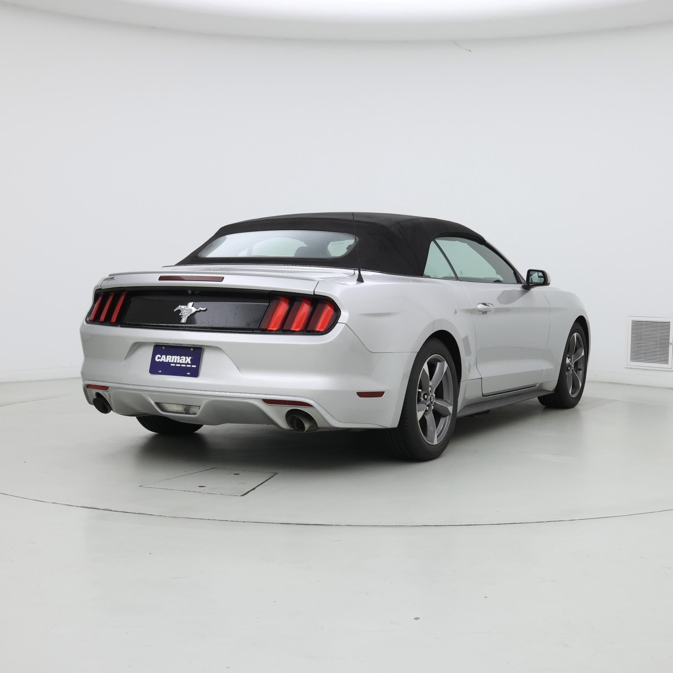 Thumbnail: 2015 Ford Mustang - 8