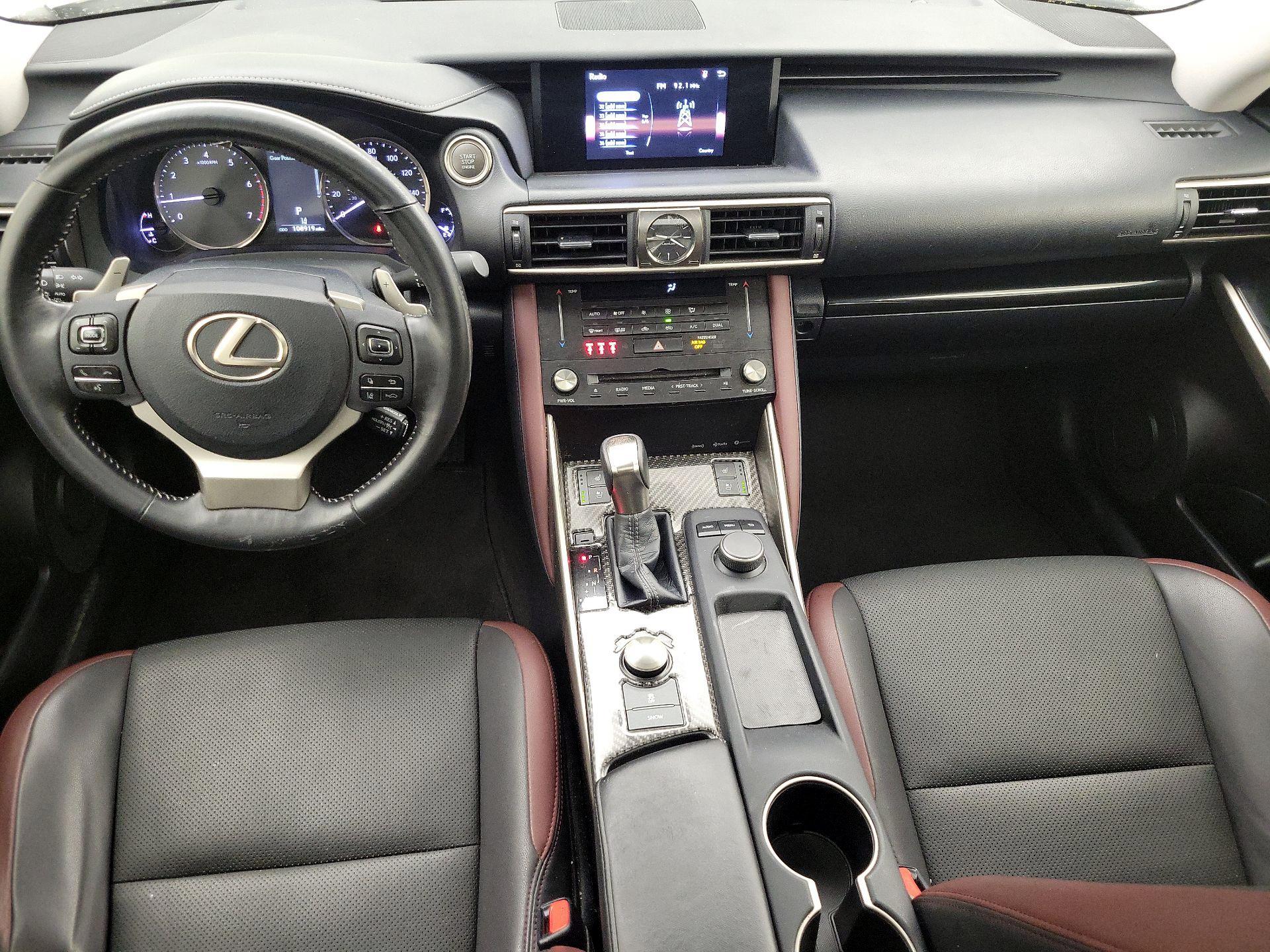 Thumbnail: 2018 Lexus IS - 9