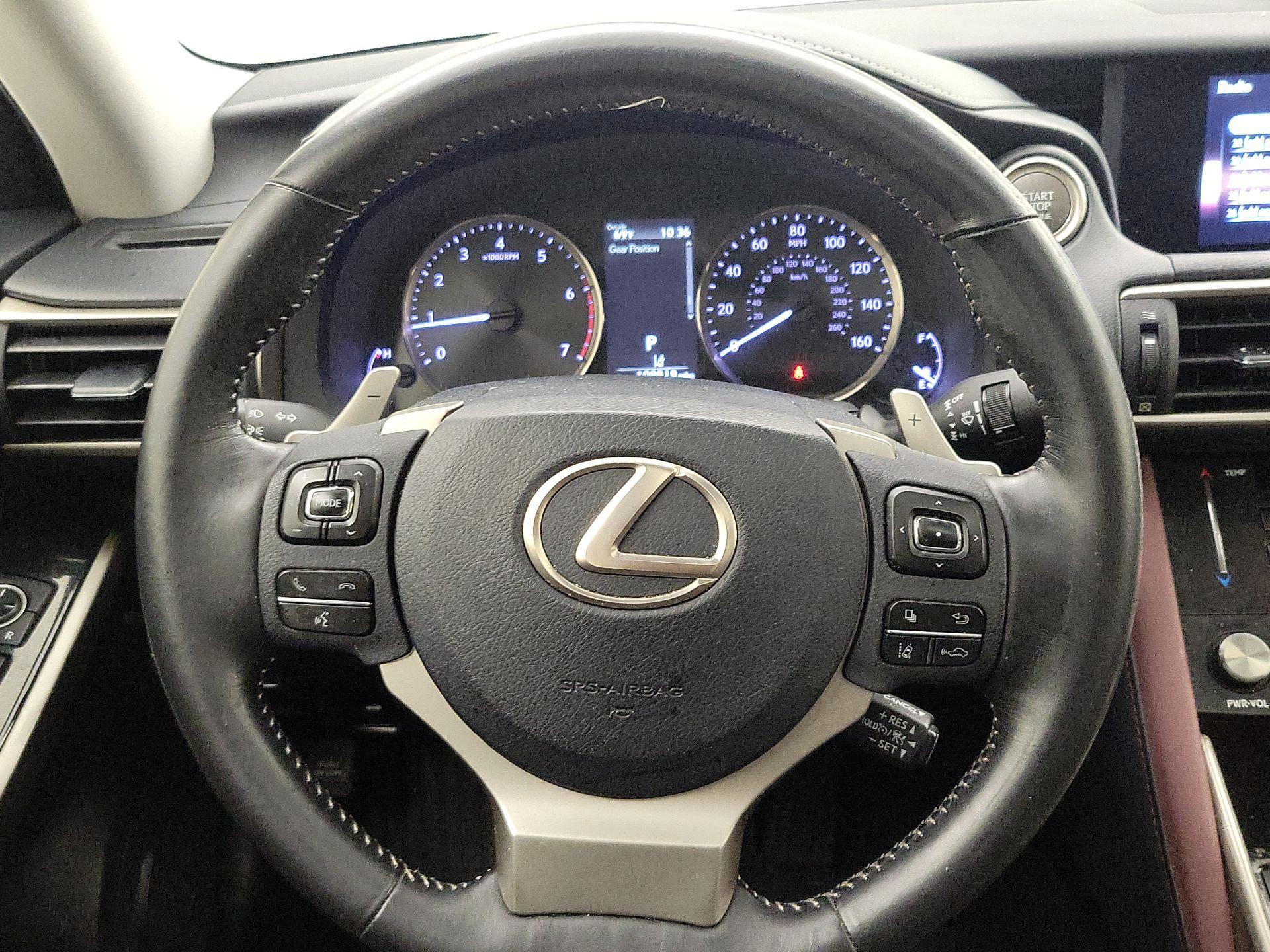 Thumbnail: 2018 Lexus IS - 10