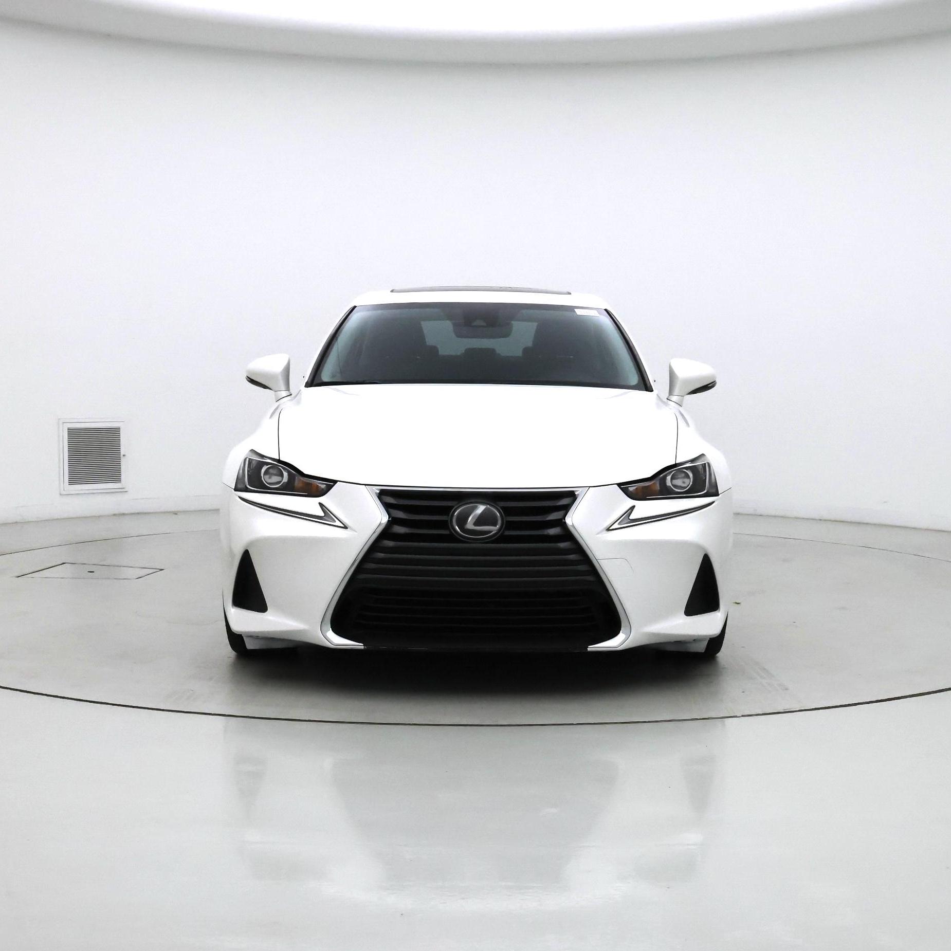 Thumbnail: 2018 Lexus IS - 5