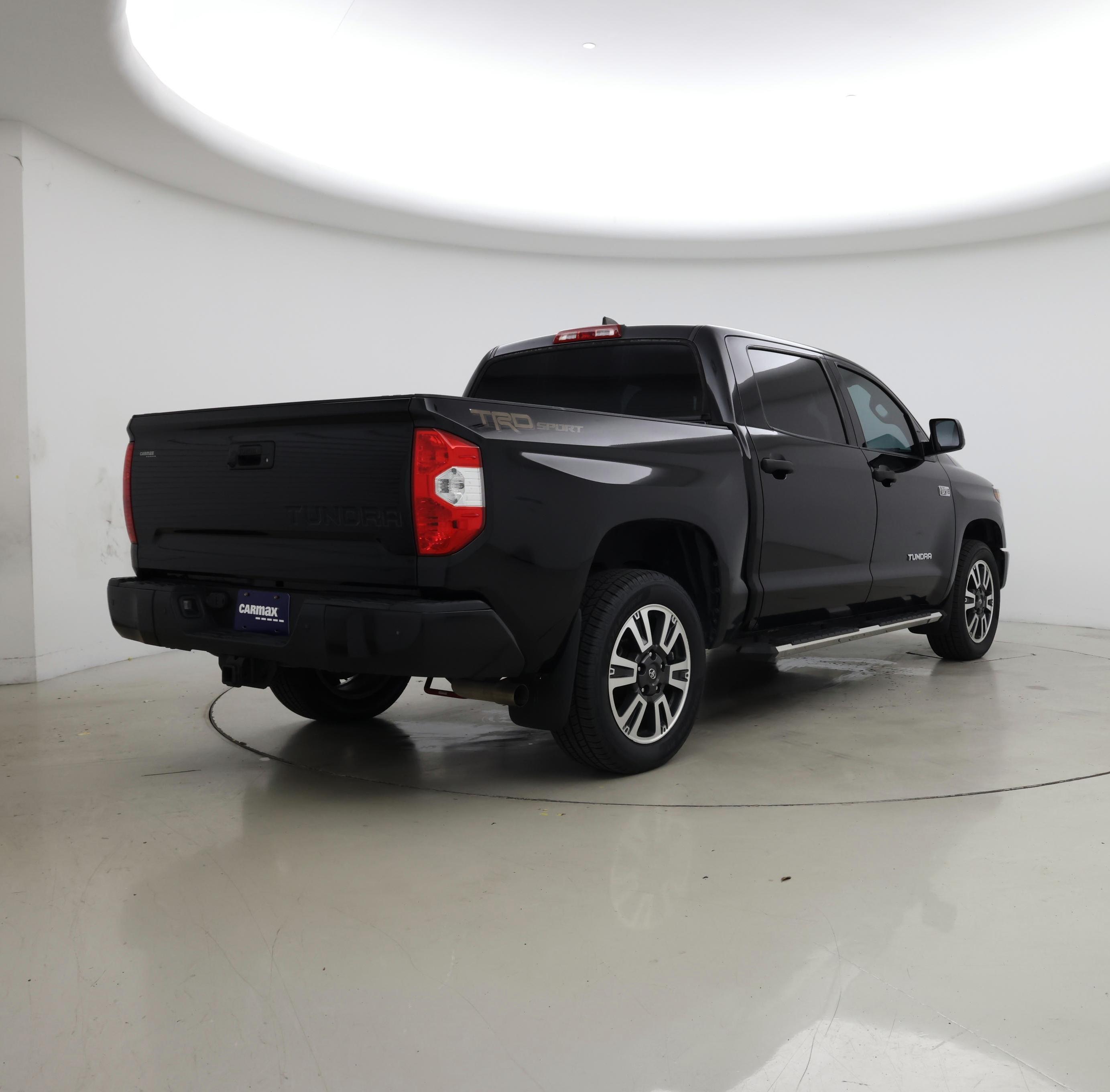 Thumbnail: 2021 Toyota Tundra - 8