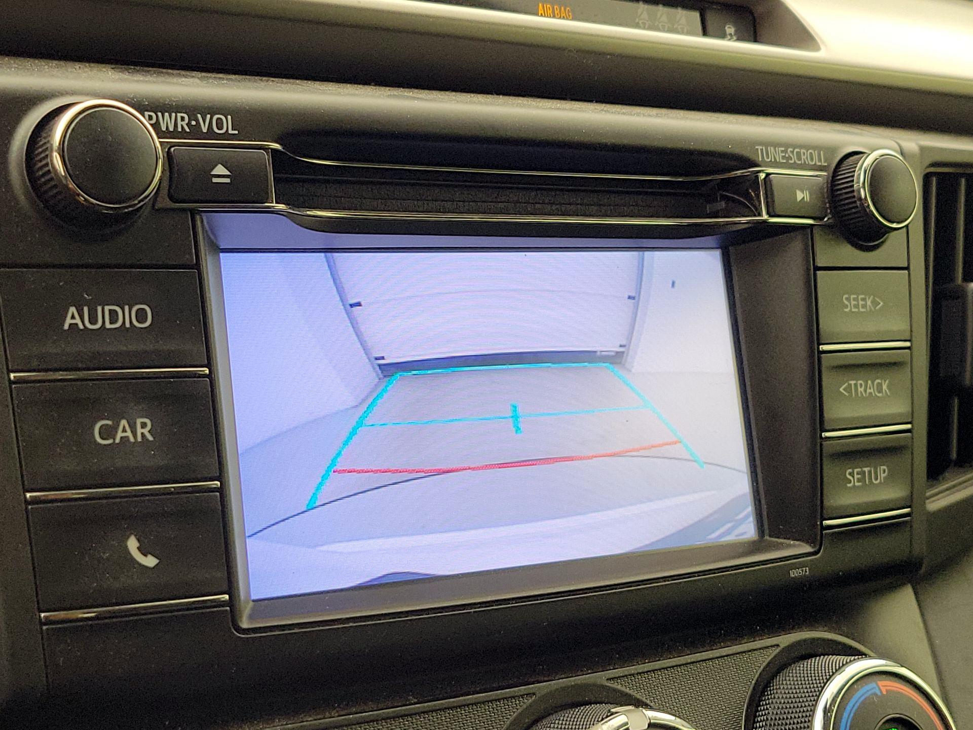 Thumbnail: 2018 Toyota RAV4 - 14