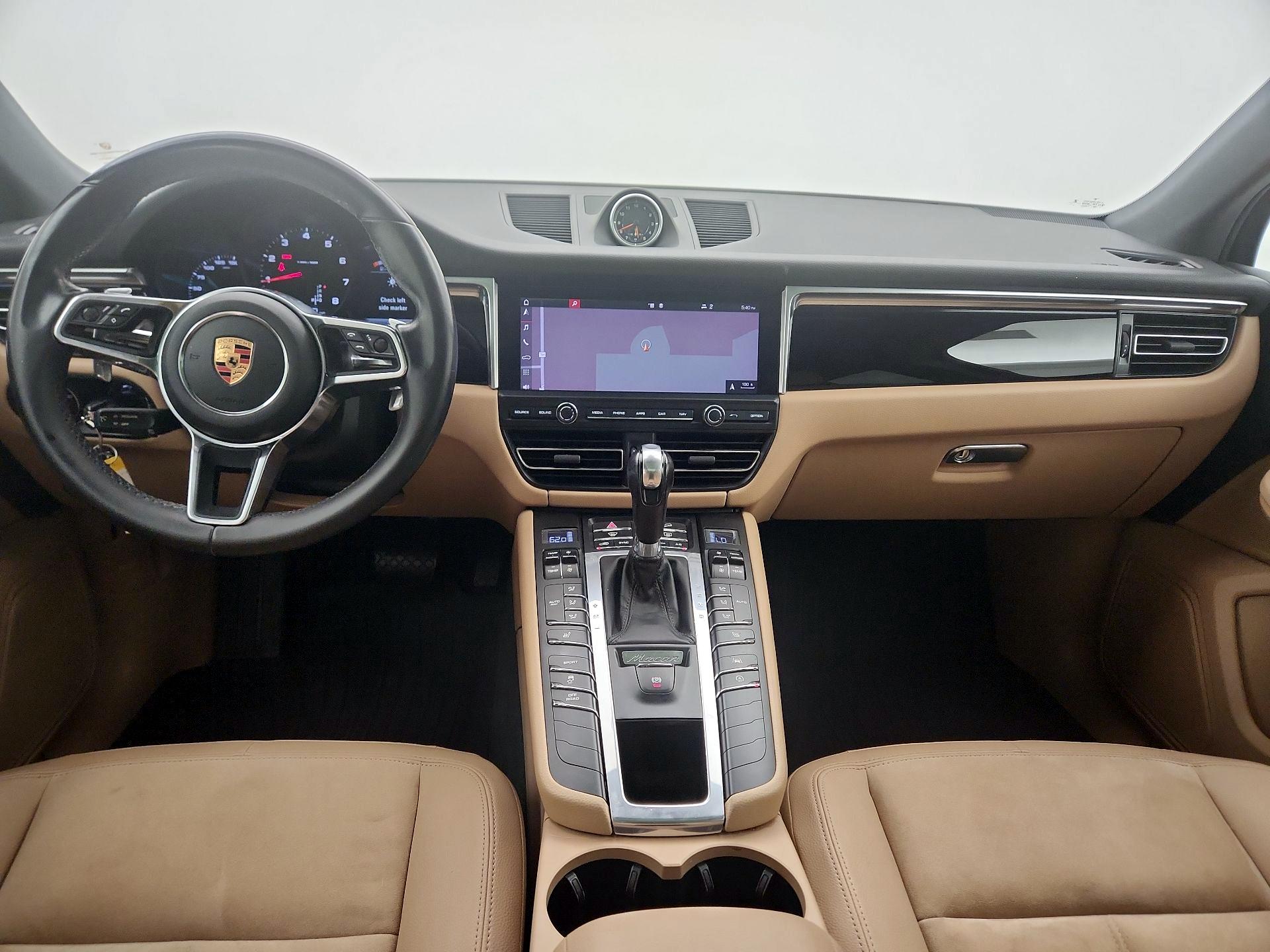 Thumbnail: 2019 Porsche Macan - 9