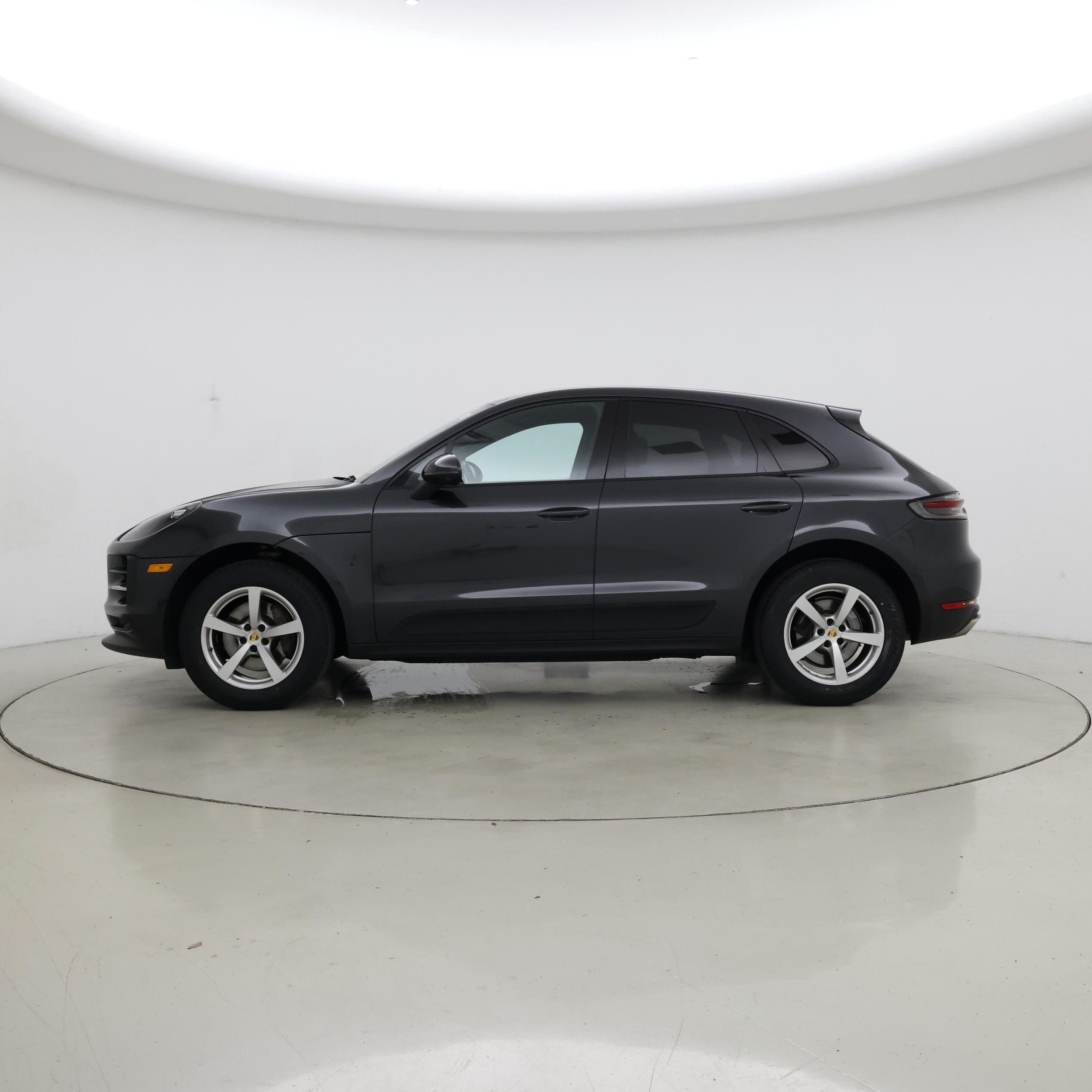 Thumbnail: 2019 Porsche Macan - 3