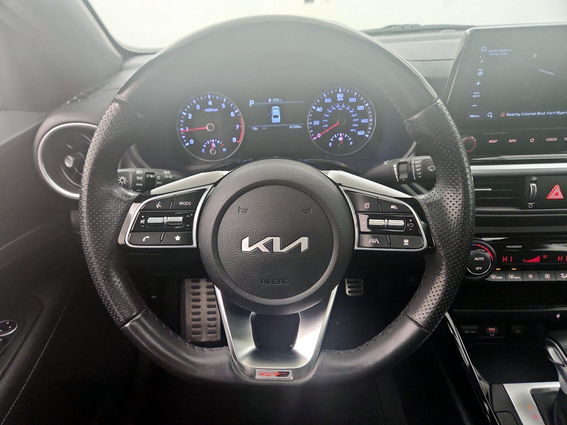Thumbnail: 2023 Kia Forte - 10