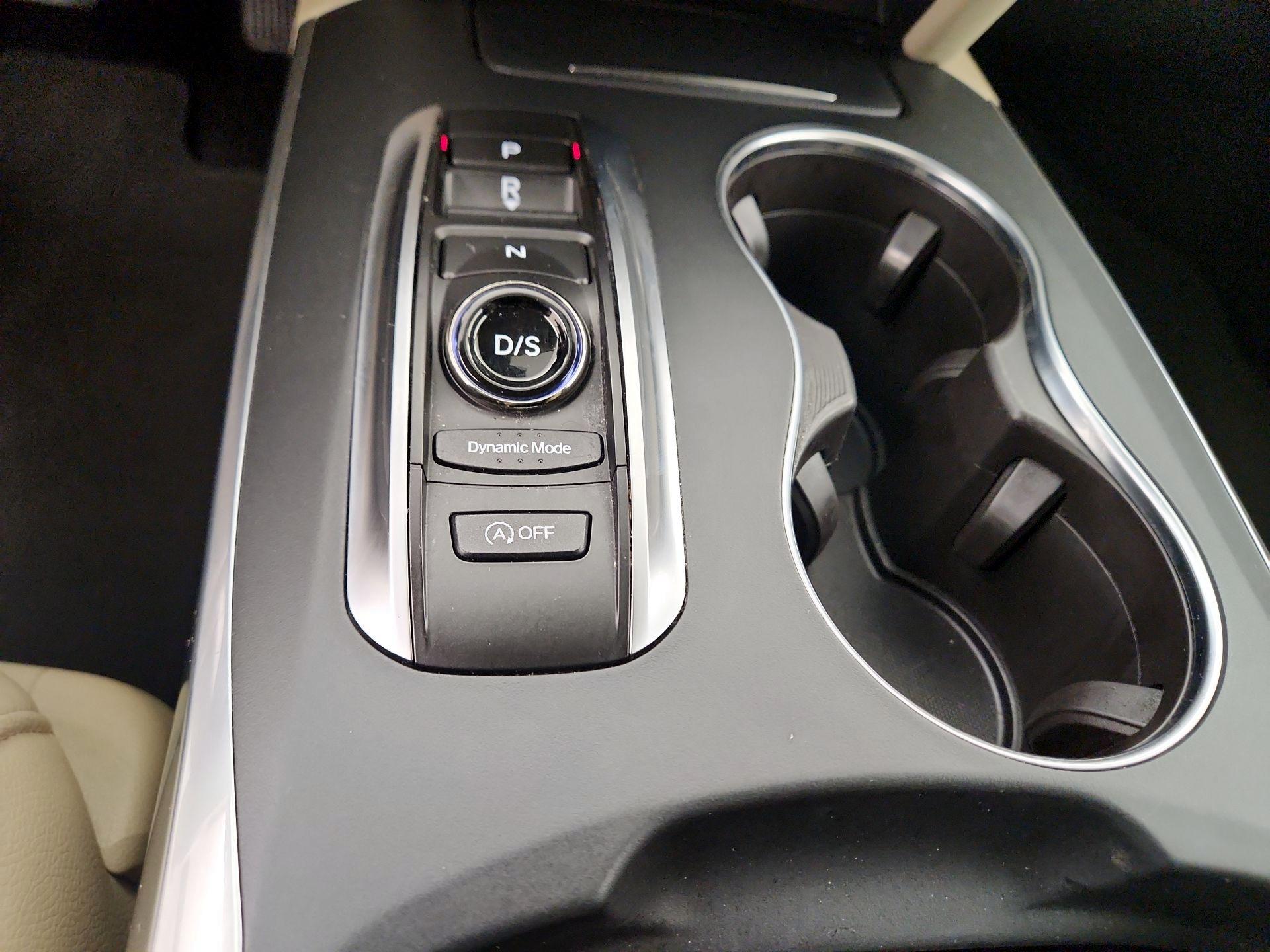 Thumbnail: 2020 Acura MDX - 17