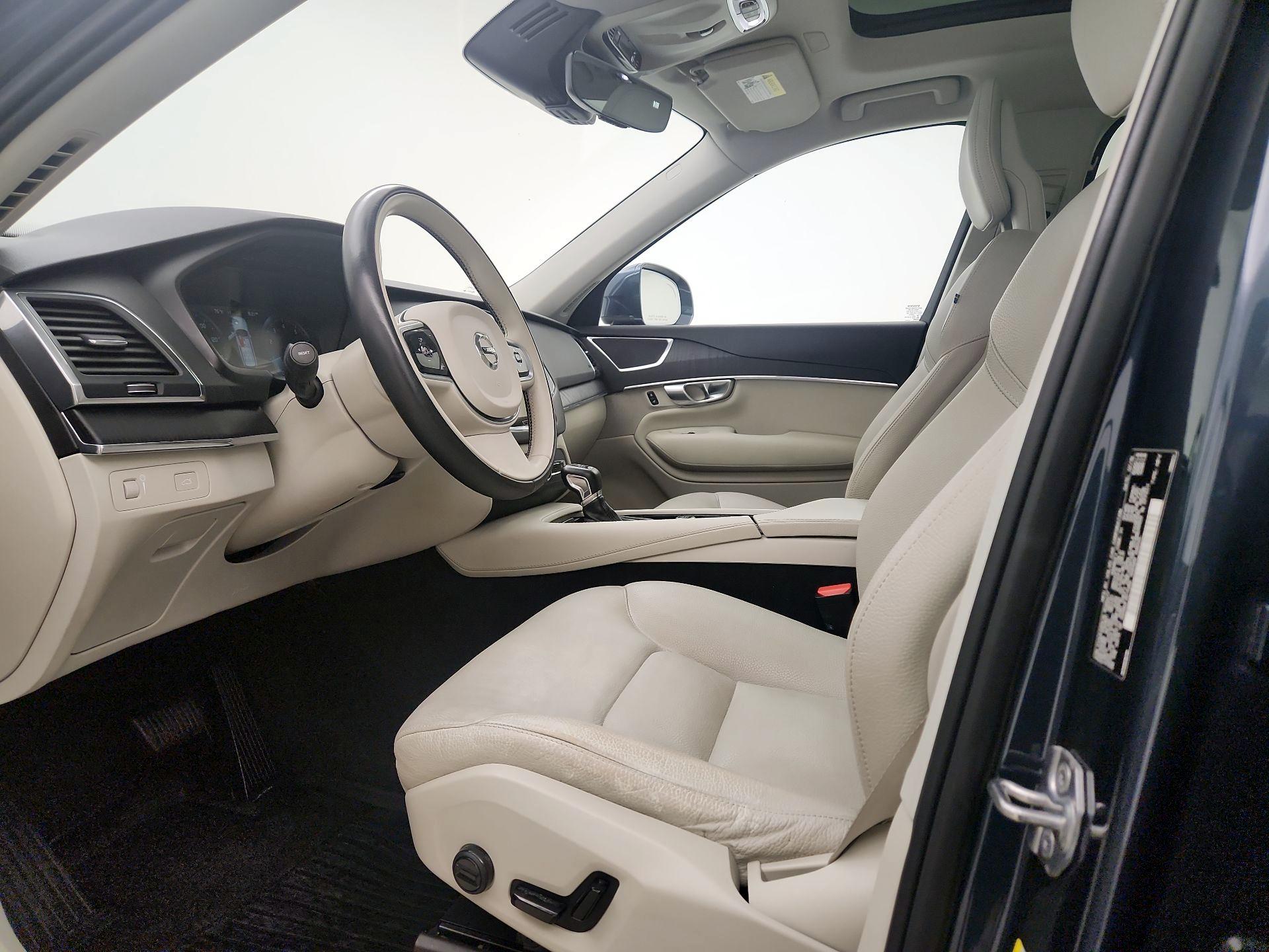 Thumbnail: 2020 Volvo XC90 - 11