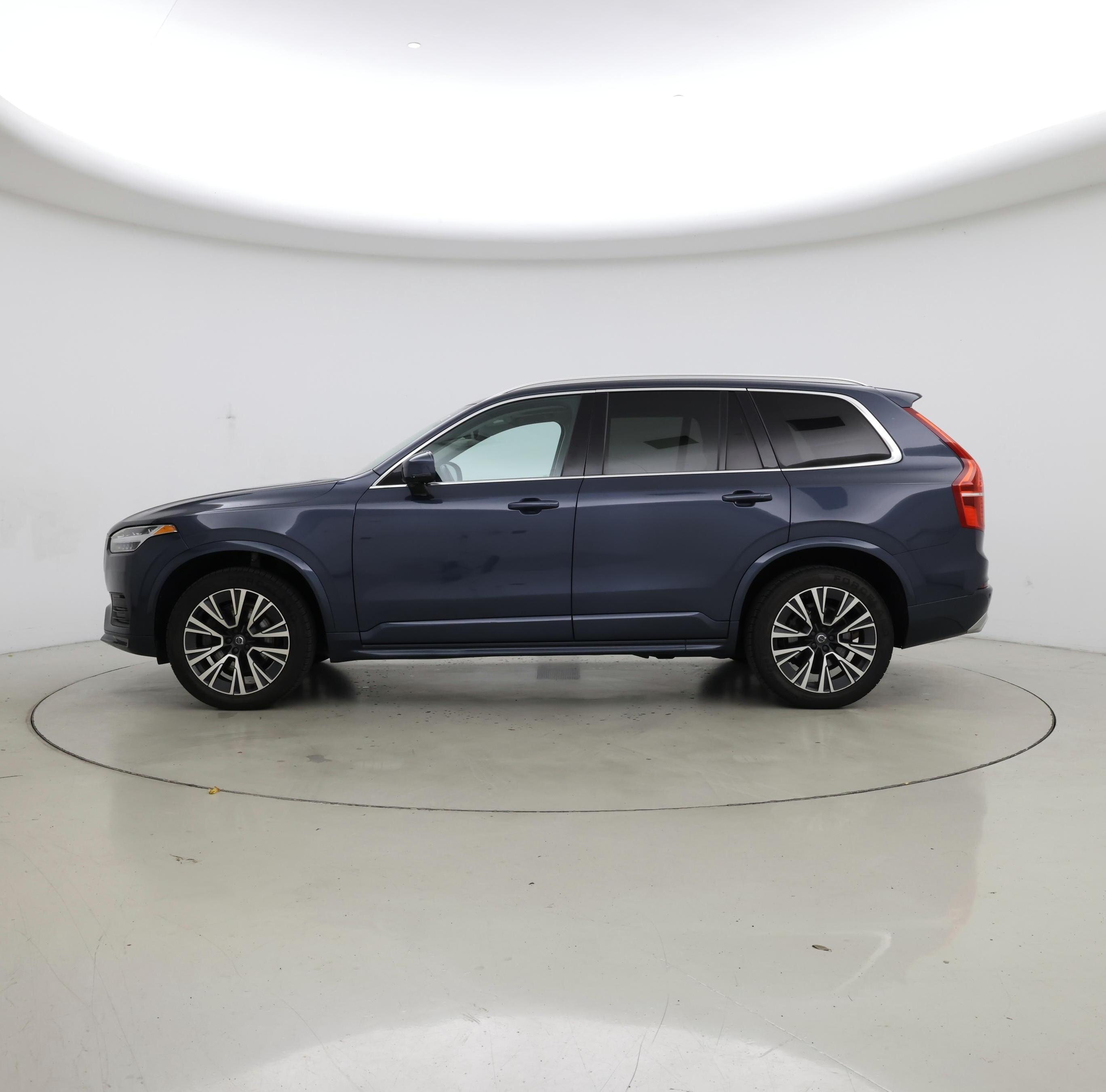 Thumbnail: 2020 Volvo XC90 - 3