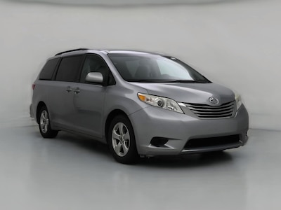 Silver 2017 Toyota Sienna LE