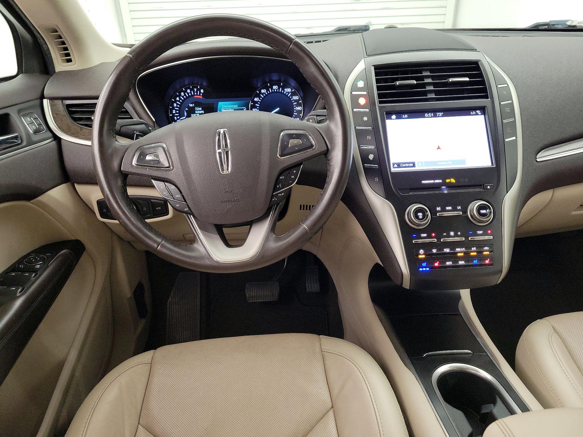 Thumbnail: 2019 Lincoln MKC - 10