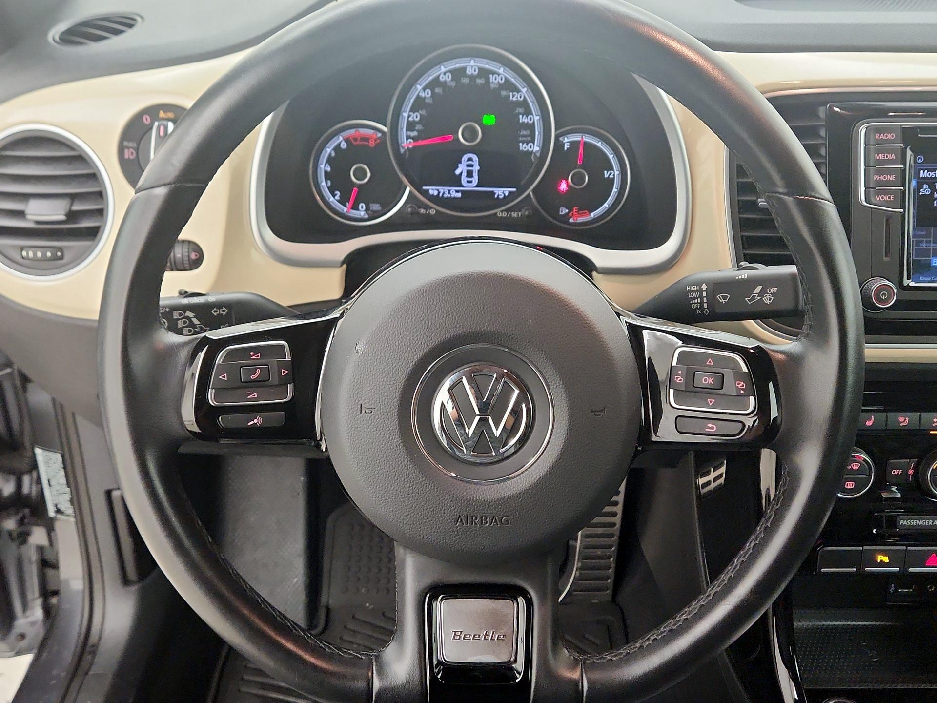 Thumbnail: 2019 Volkswagen Beetle - 10