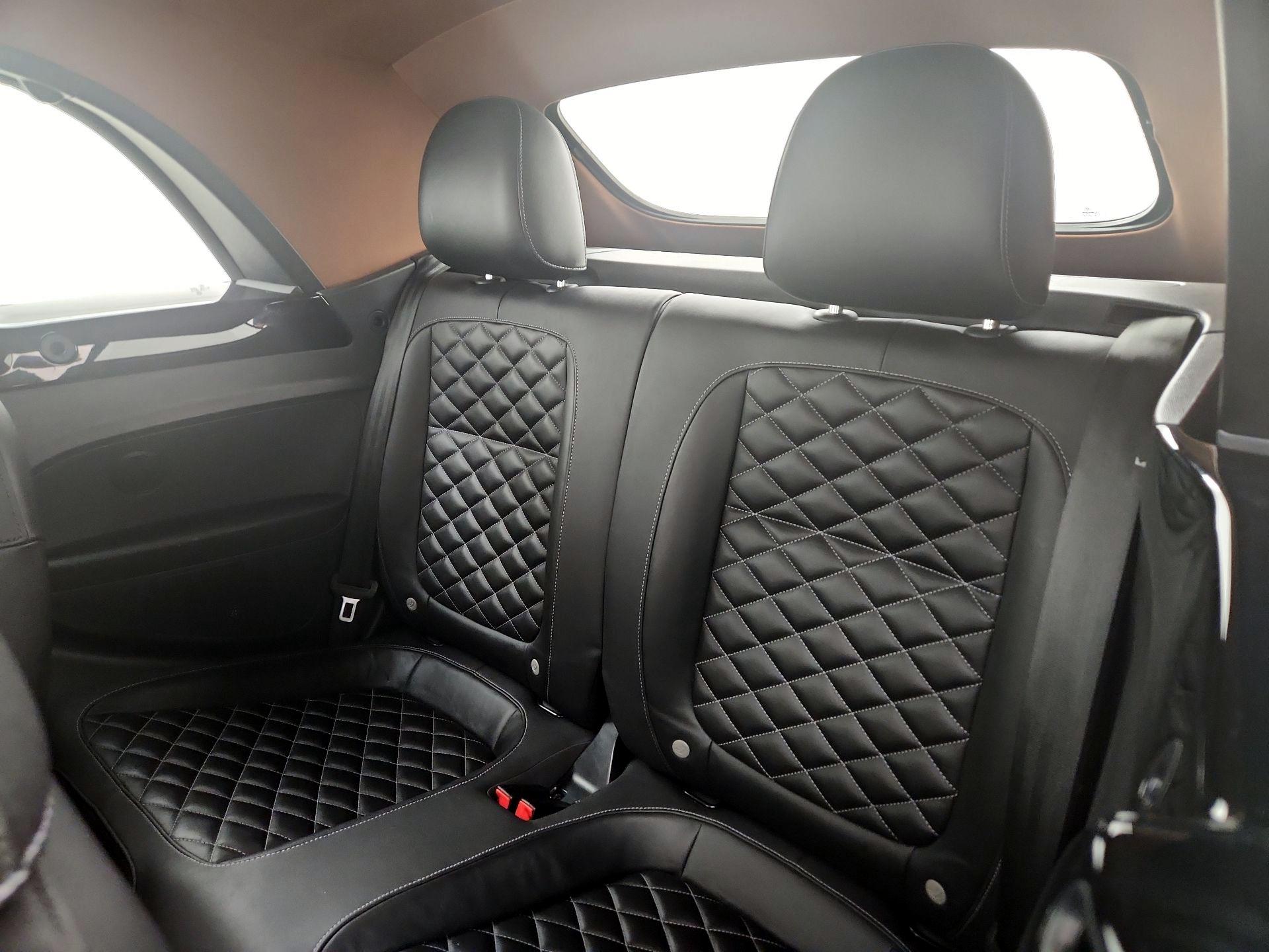 Thumbnail: 2019 Volkswagen Beetle - 20