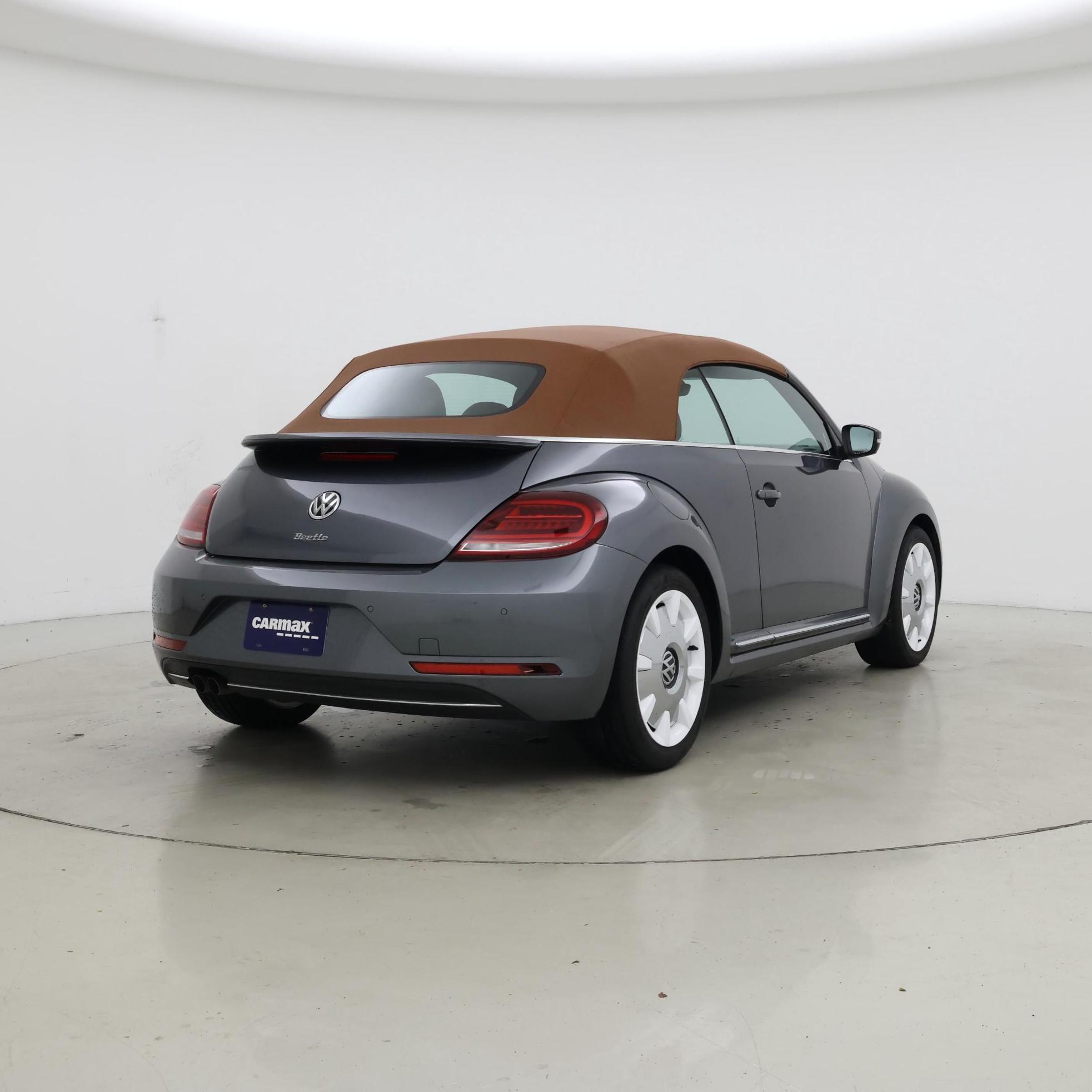 Thumbnail: 2019 Volkswagen Beetle - 8