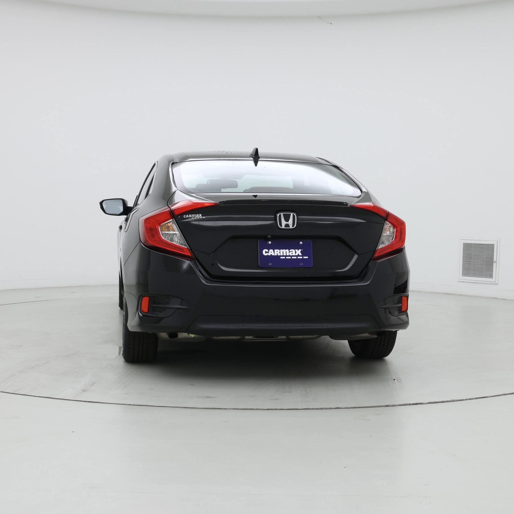 Thumbnail: 2016 Honda Civic - 6