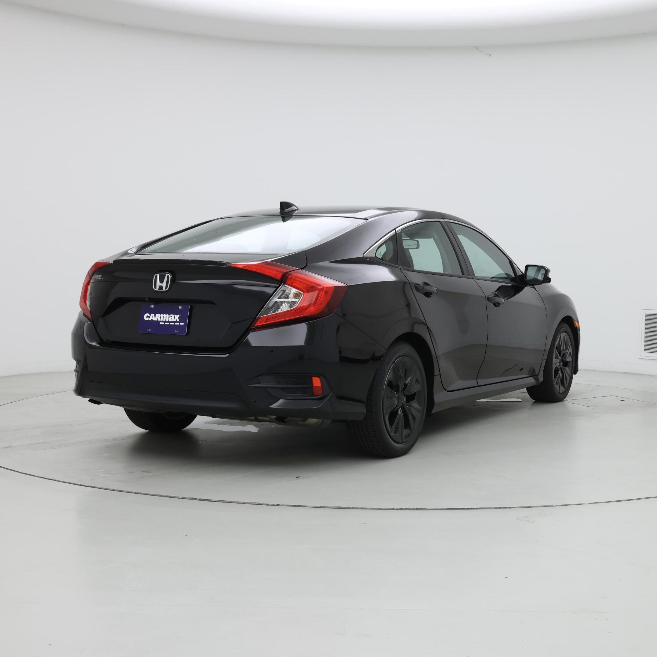 Thumbnail: 2016 Honda Civic - 8