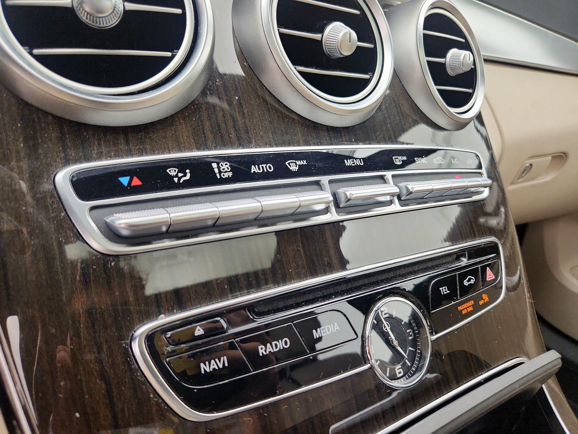 Thumbnail: 2018 Mercedes-Benz C-Class - 16