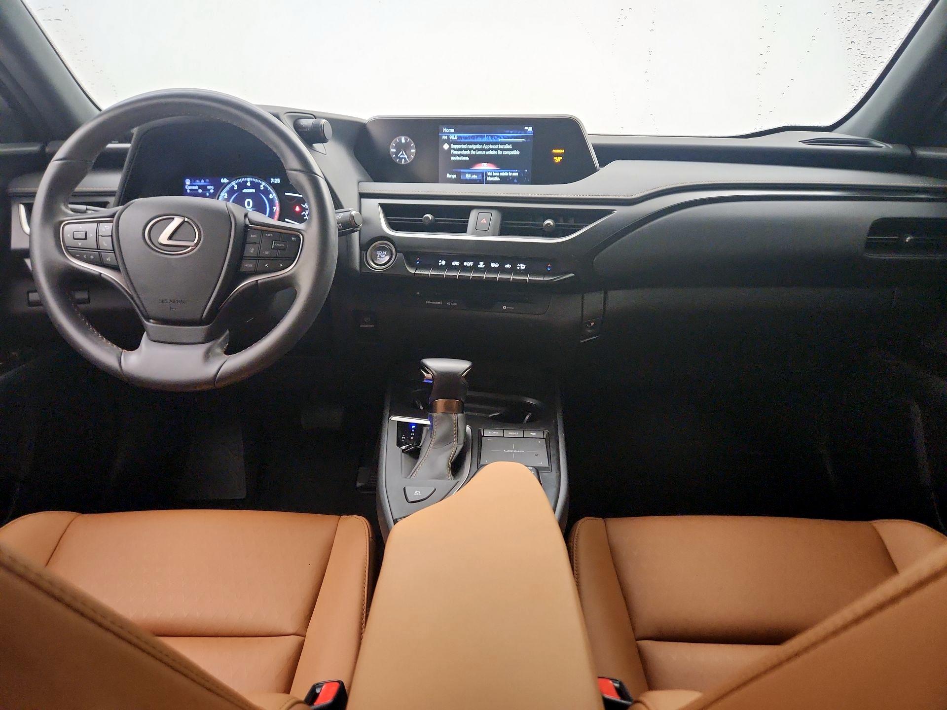 Thumbnail: 2022 Lexus UX - 9