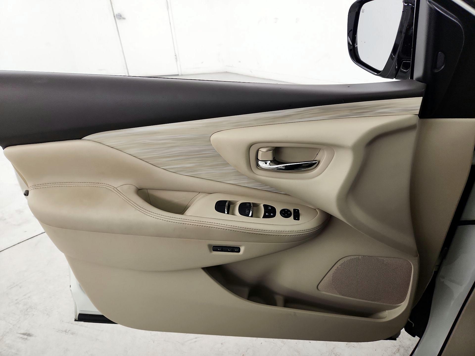Thumbnail: 2015 Nissan Murano - 12