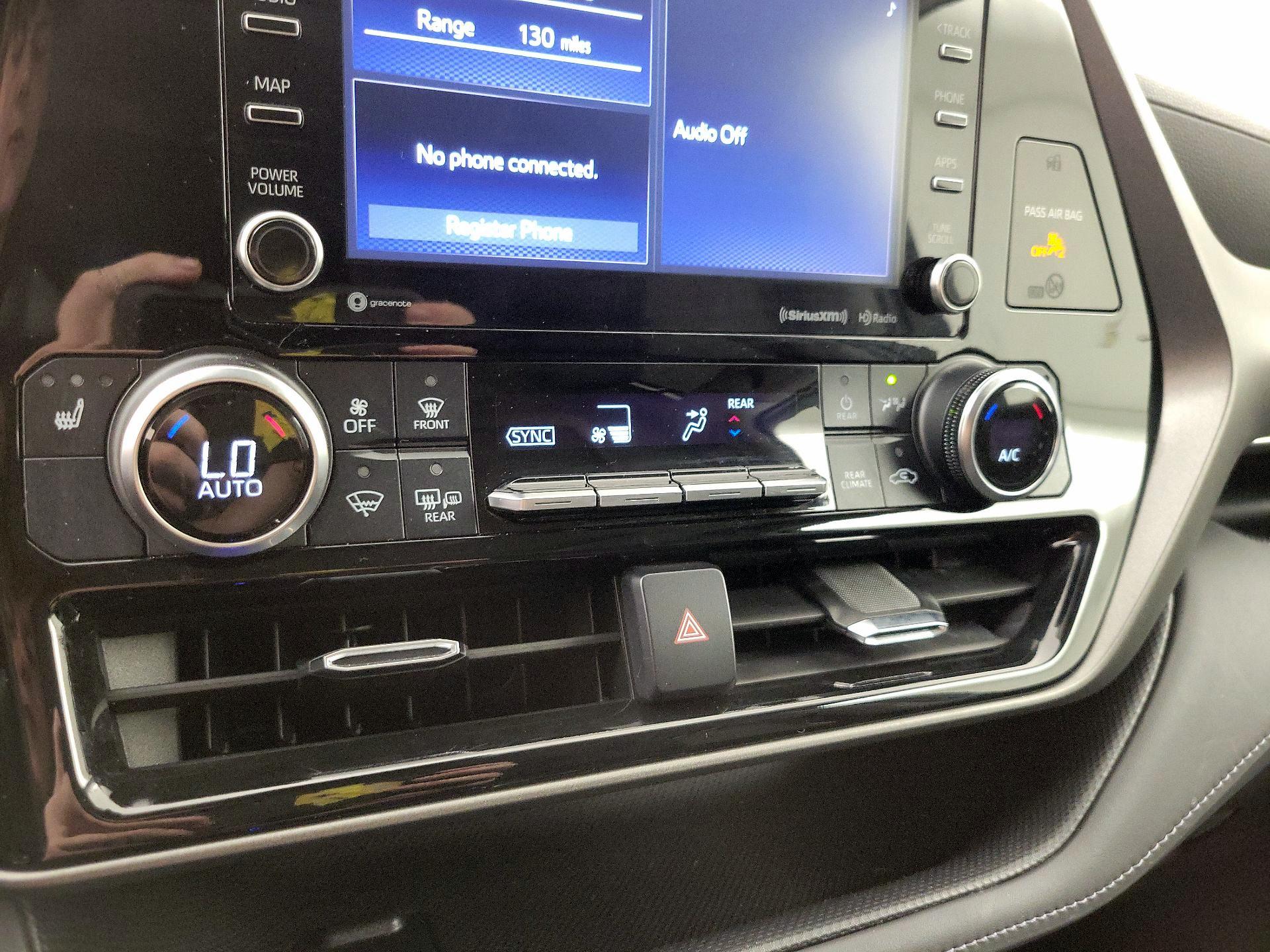 Thumbnail: 2021 Toyota Highlander - 16