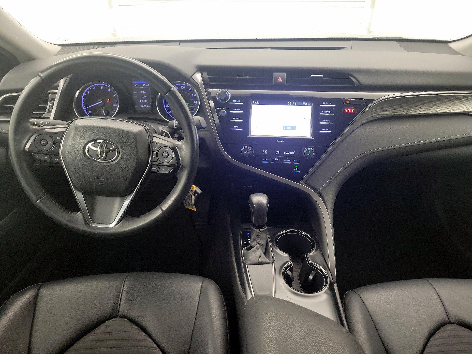 Thumbnail: 2020 Toyota Camry - 9