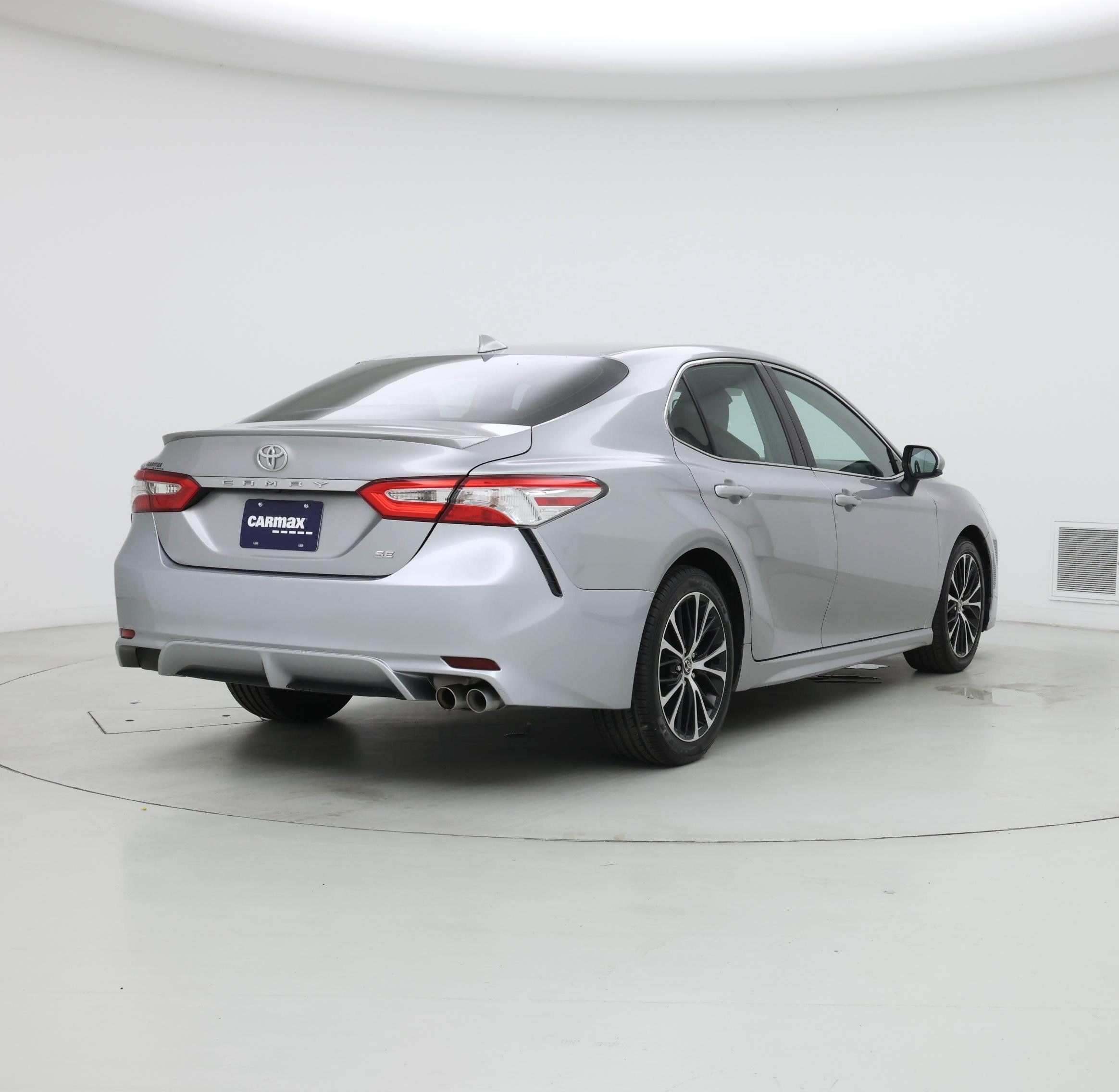 Thumbnail: 2020 Toyota Camry - 8