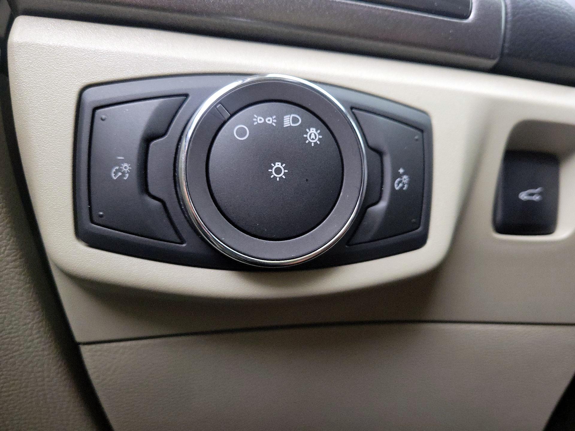 Thumbnail: 2019 Ford Fusion - 13
