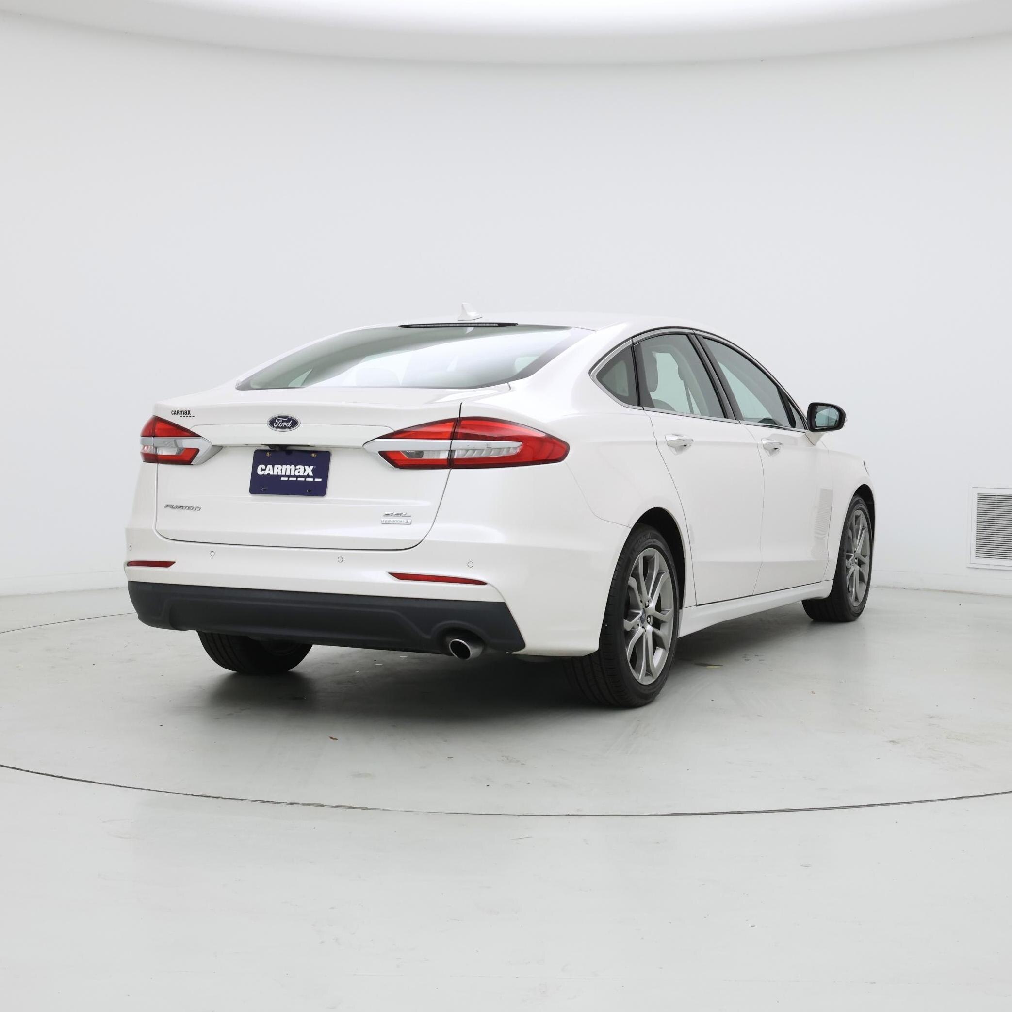 Thumbnail: 2019 Ford Fusion - 8
