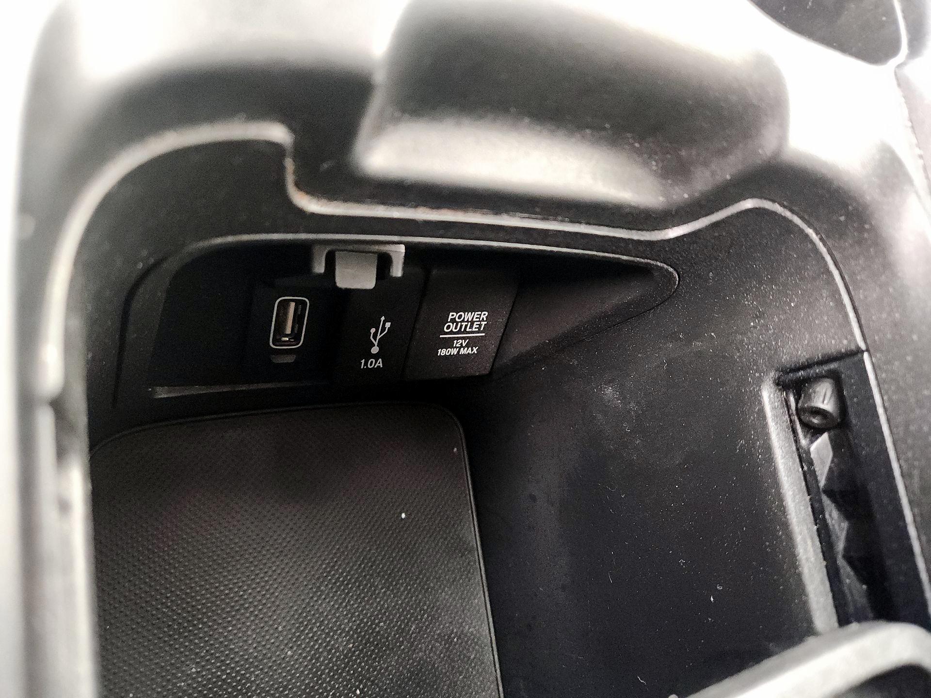 Thumbnail: 2017 Honda CR-V - 19