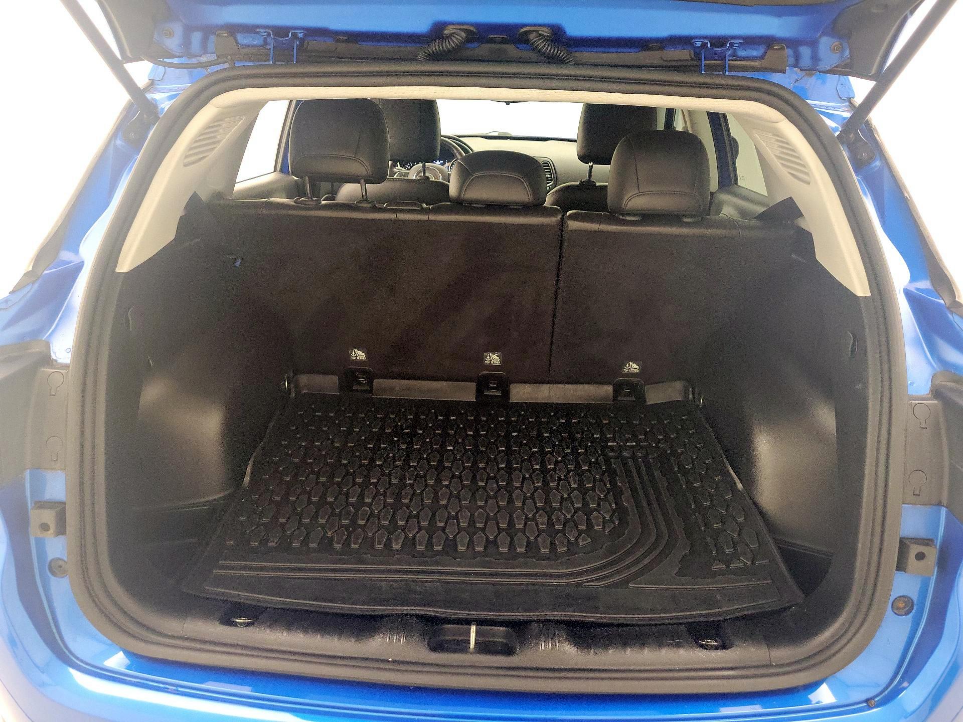 Thumbnail: 2019 Jeep Compass - 20