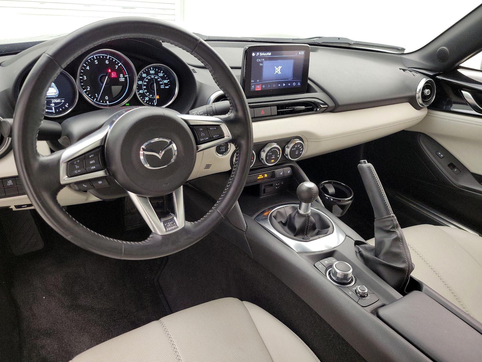 Thumbnail: 2021 Mazda MX-5 Miata - 9