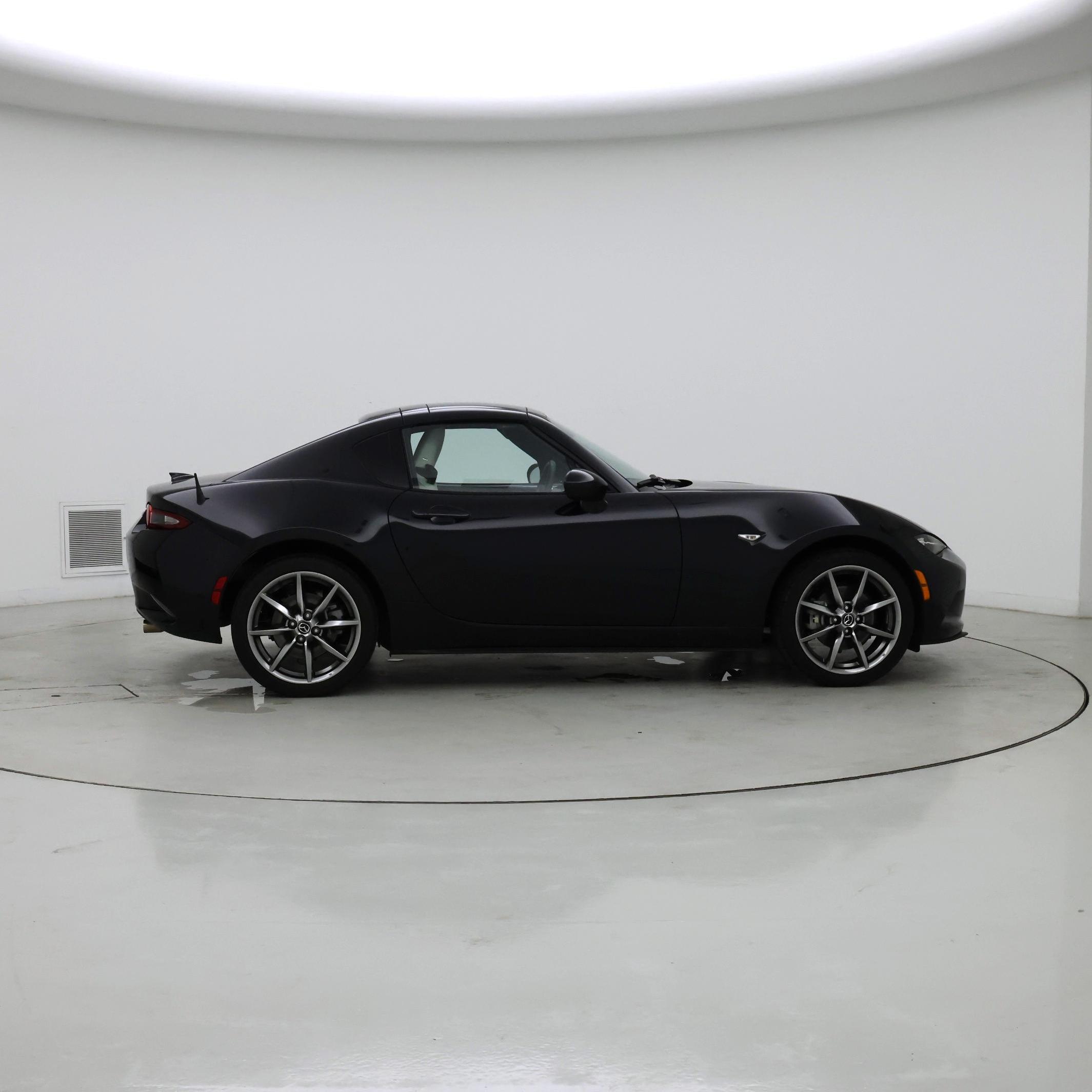 Thumbnail: 2021 Mazda MX-5 Miata - 7