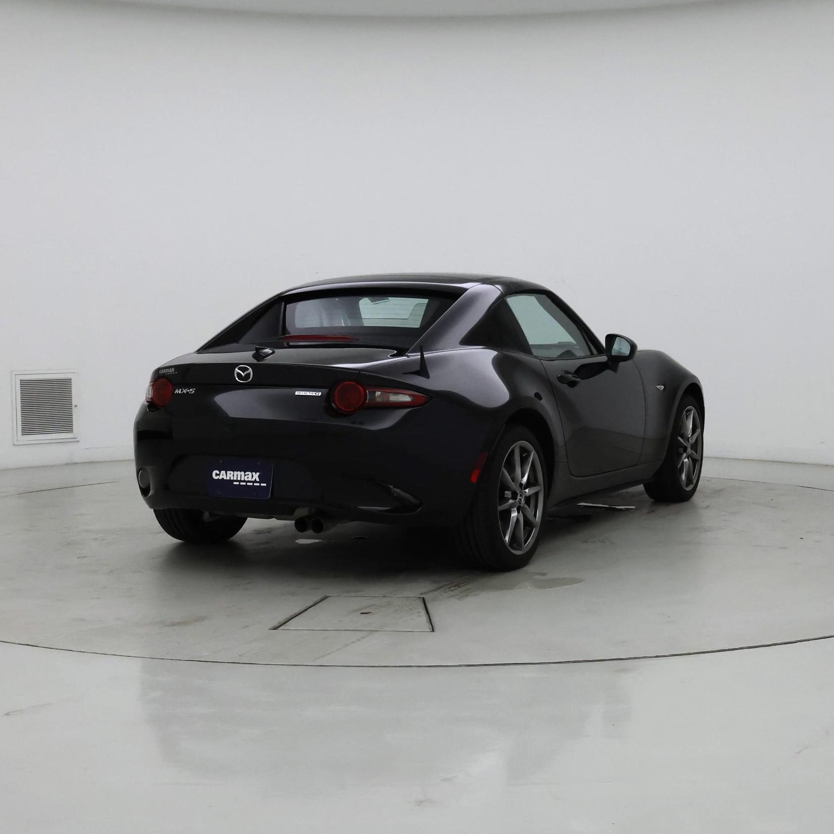 Thumbnail: 2021 Mazda MX-5 Miata - 8
