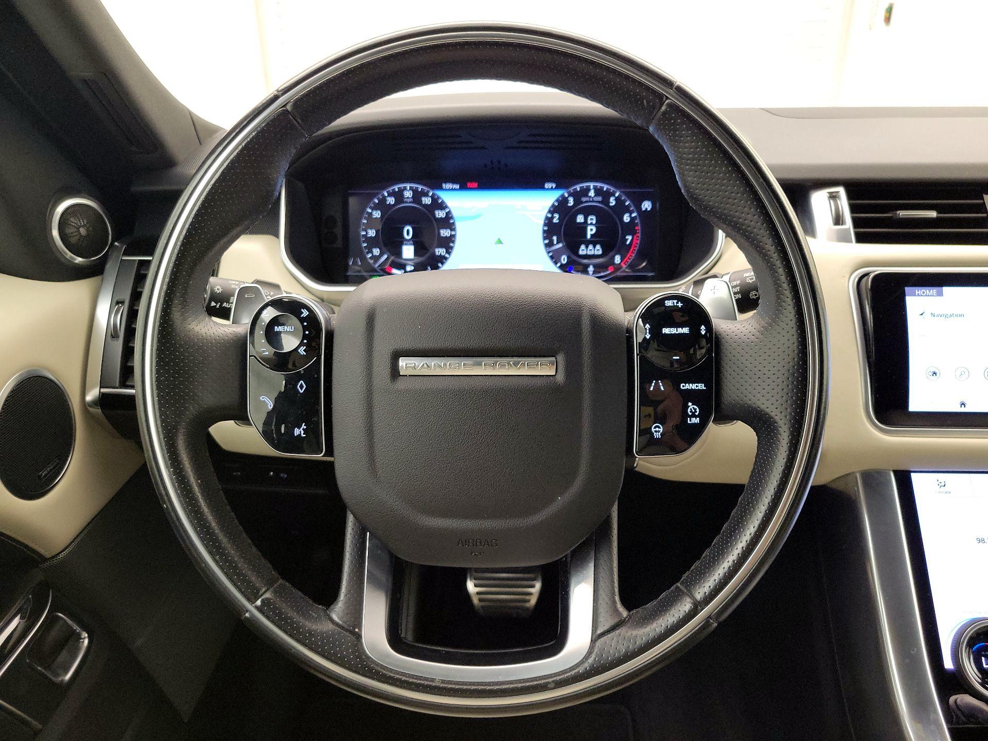 Thumbnail: 2020 Land Rover Range Rover Sport - 10