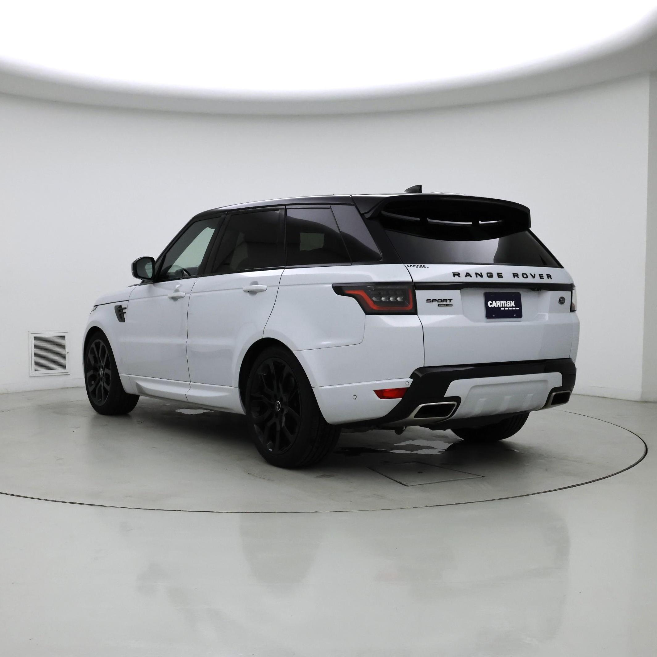 Thumbnail: 2020 Land Rover Range Rover Sport - 2