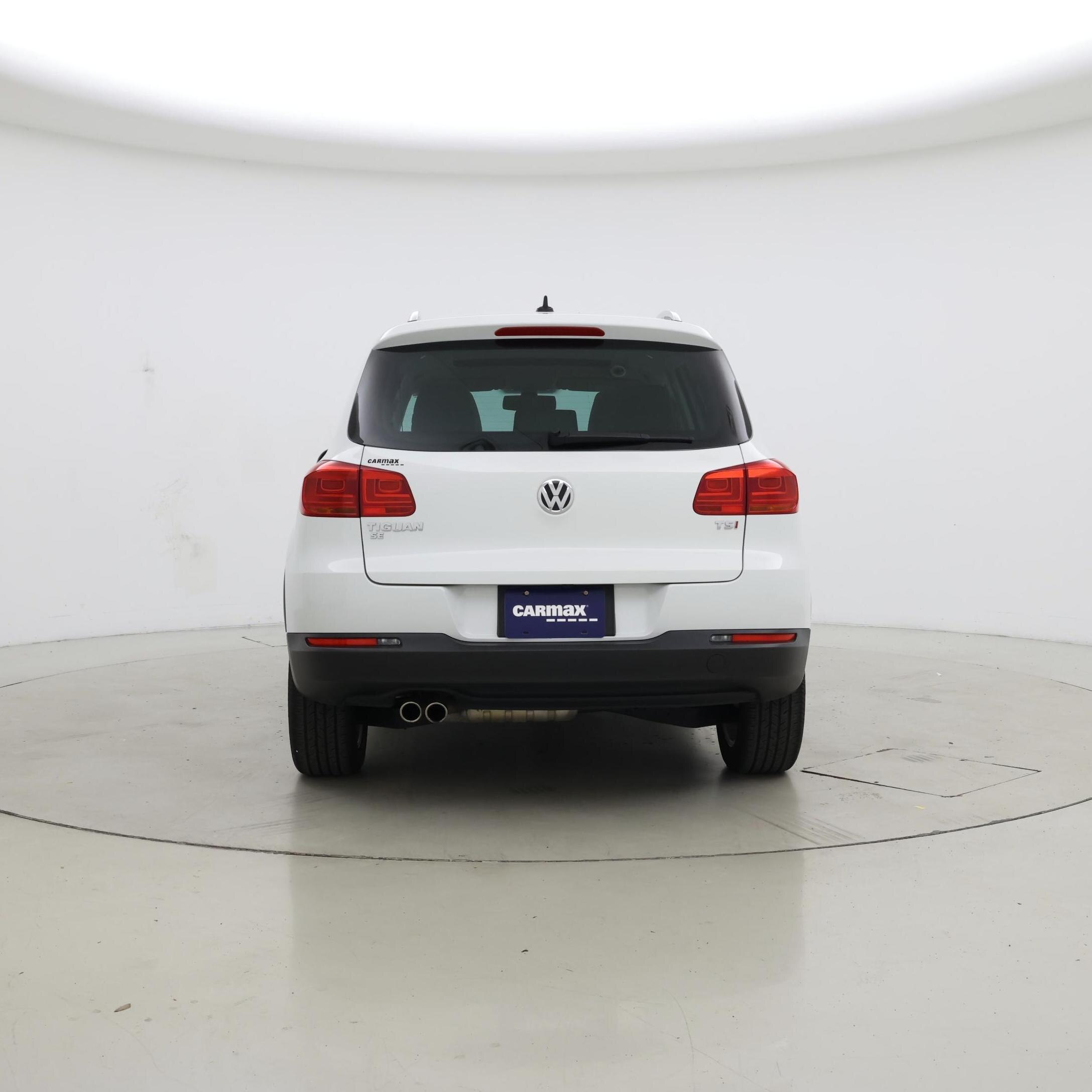 Thumbnail: 2016 Volkswagen Tiguan - 6