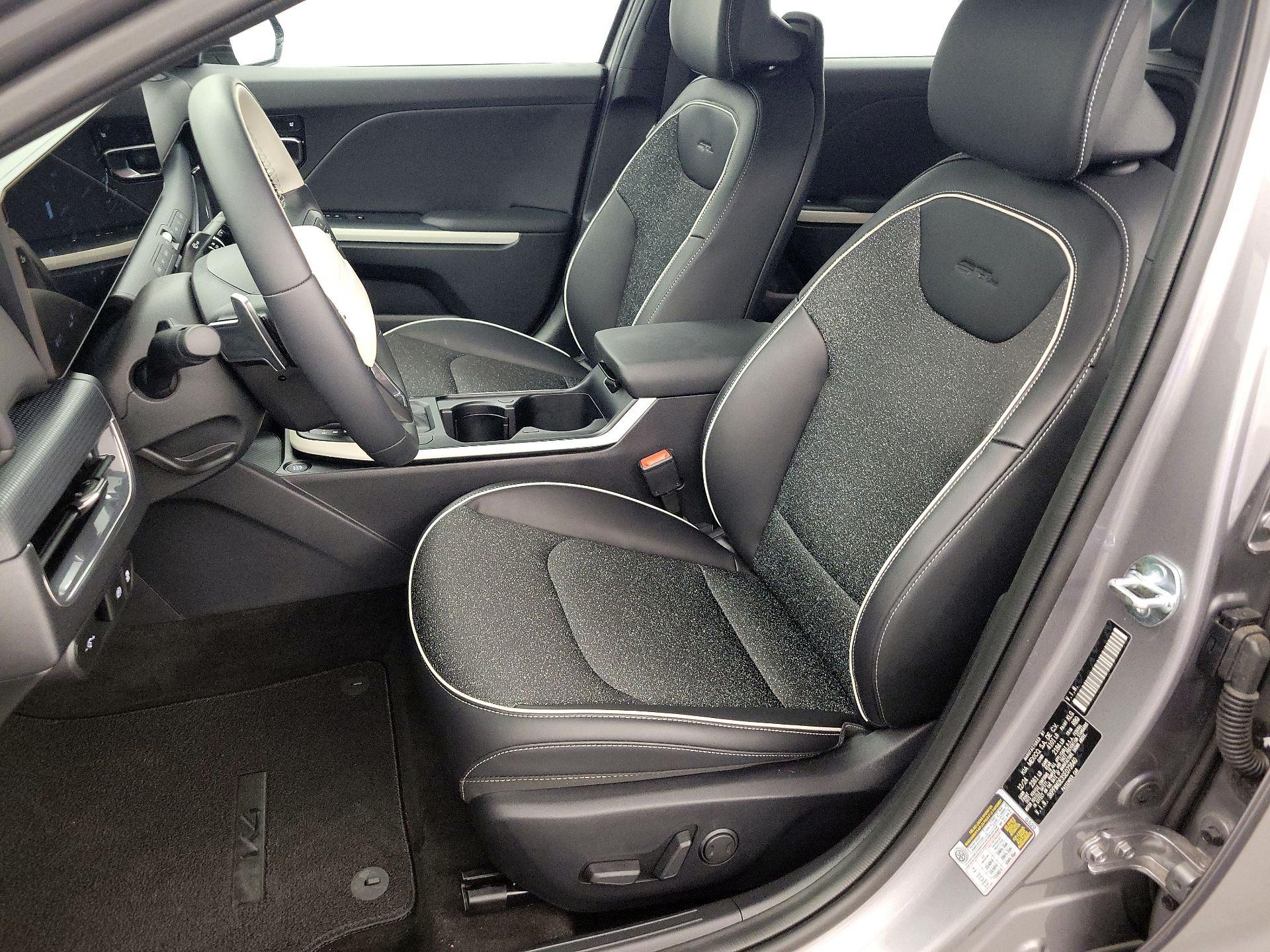 Thumbnail: 2025 Kia K4 - 11
