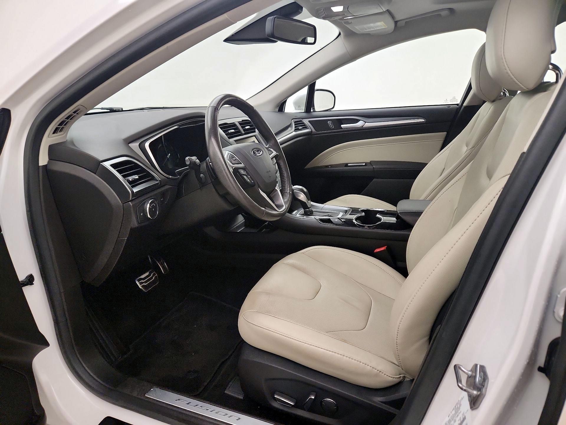 Thumbnail: 2014 Ford Fusion - 11