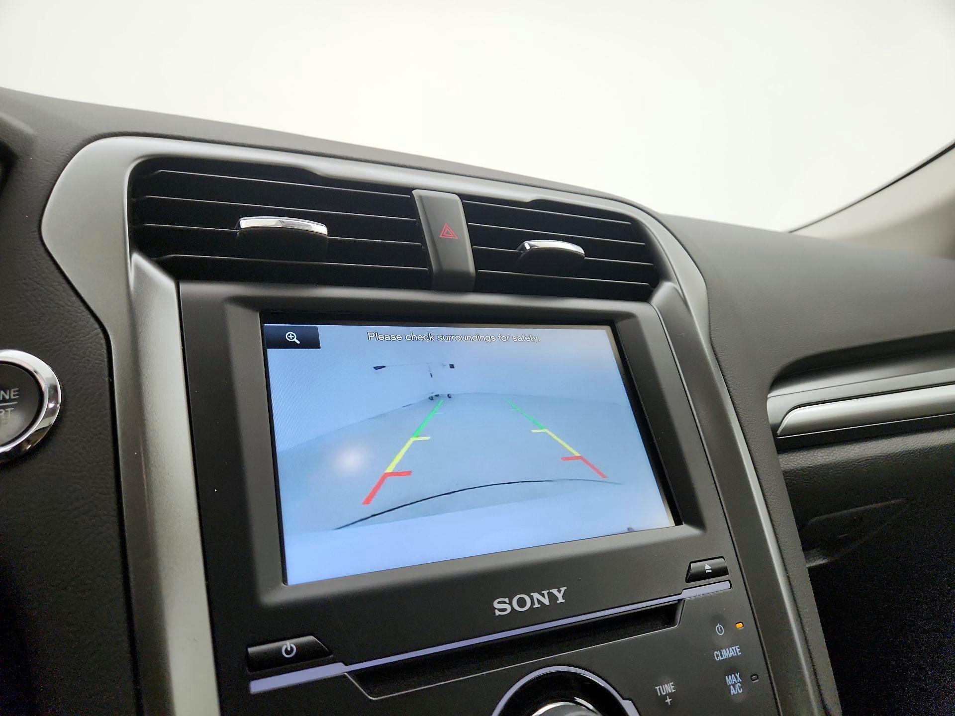 Thumbnail: 2014 Ford Fusion - 14