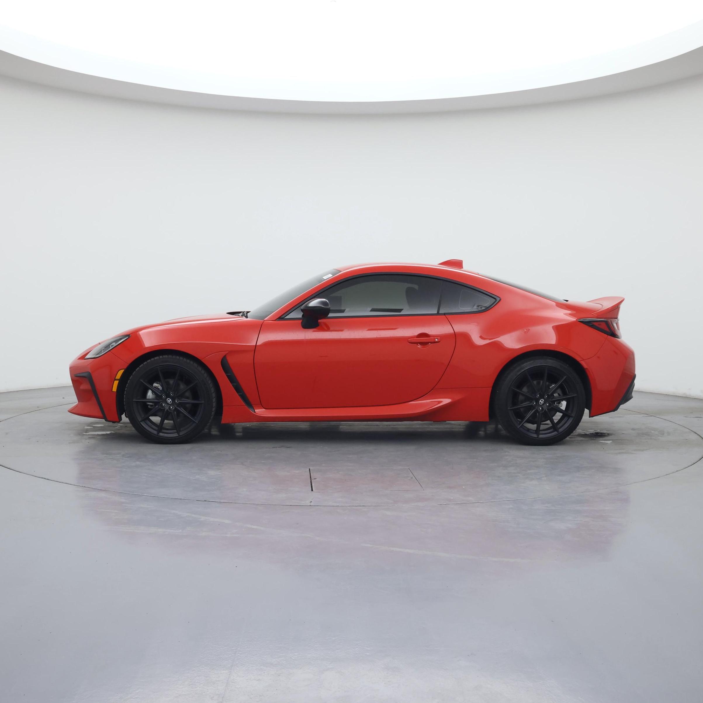 Thumbnail: 2023 Toyota GR86 - 3