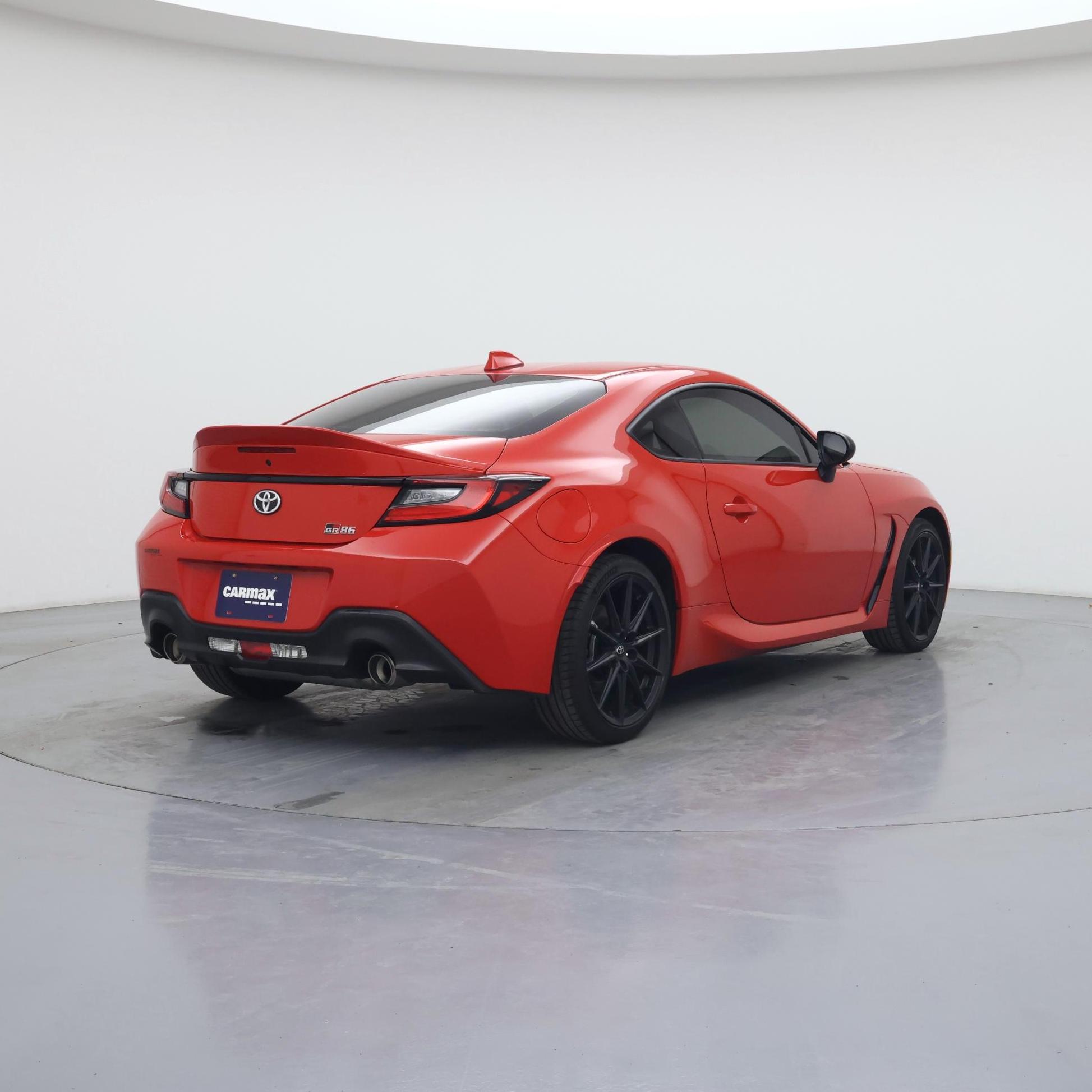Thumbnail: 2023 Toyota GR86 - 8